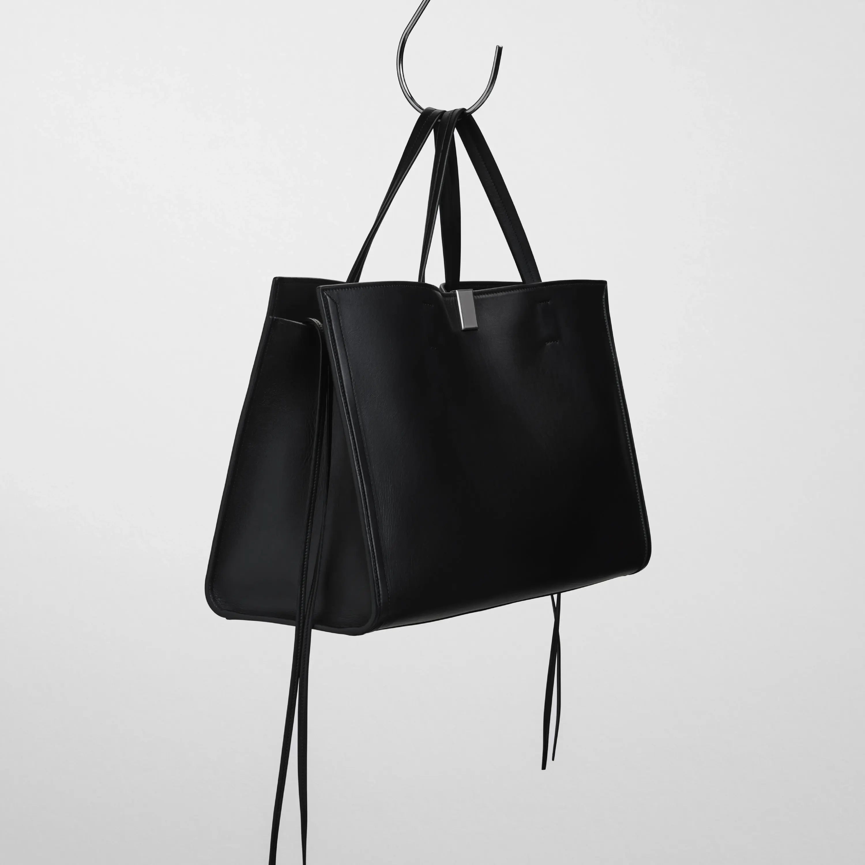MEDIUM KIT CABAS | black leather with silver