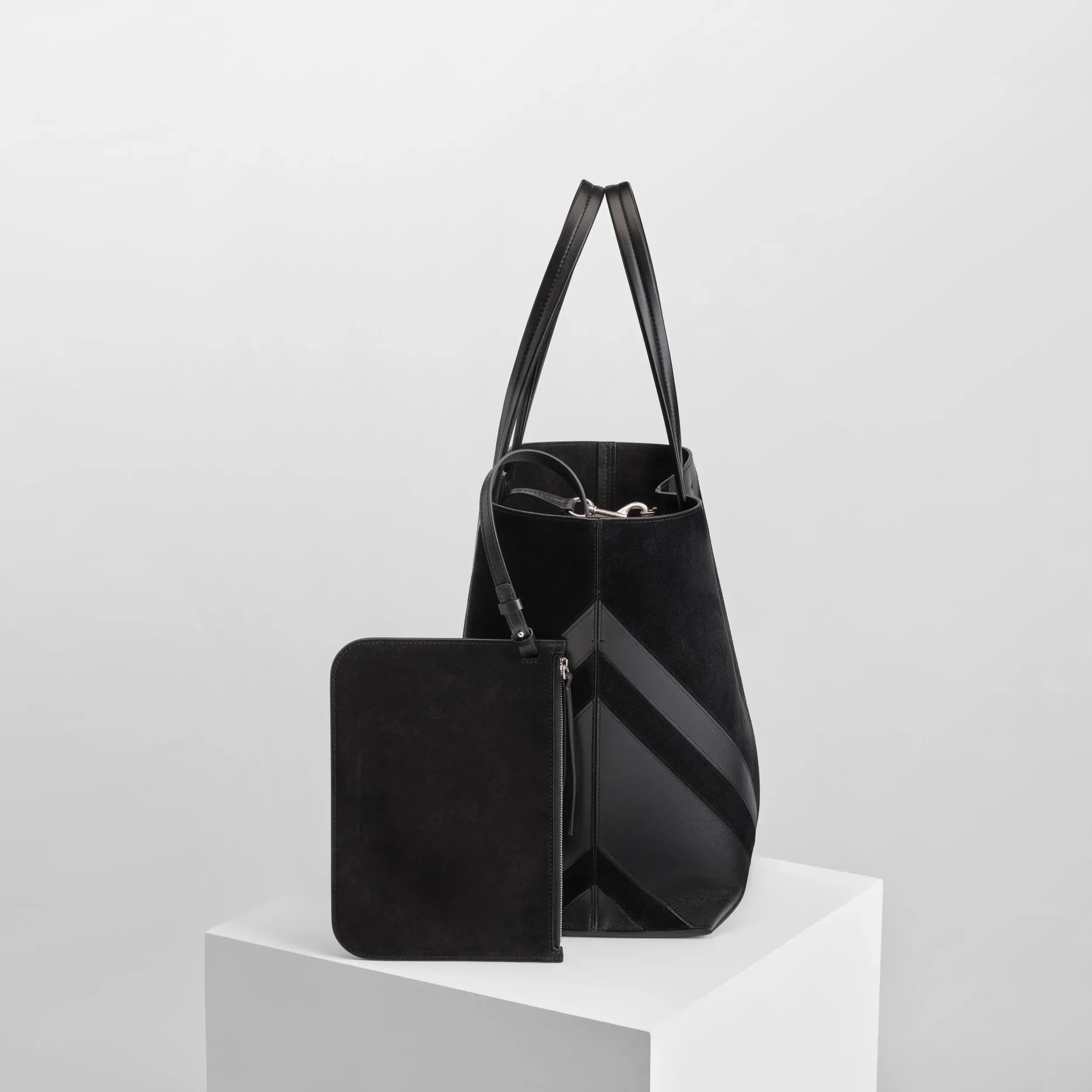 POT CABAS | black suede leather