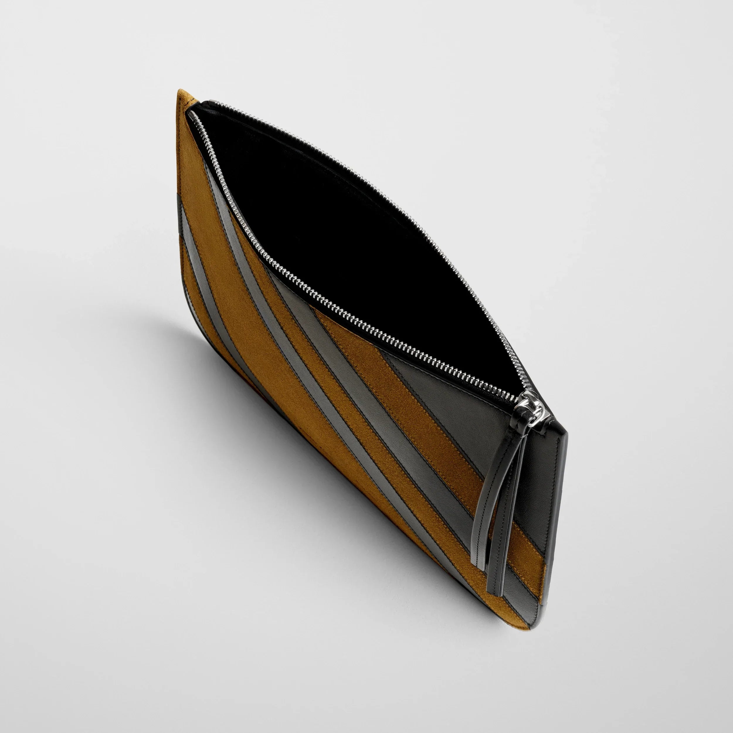 POCKET POUCH | toffee/black leather