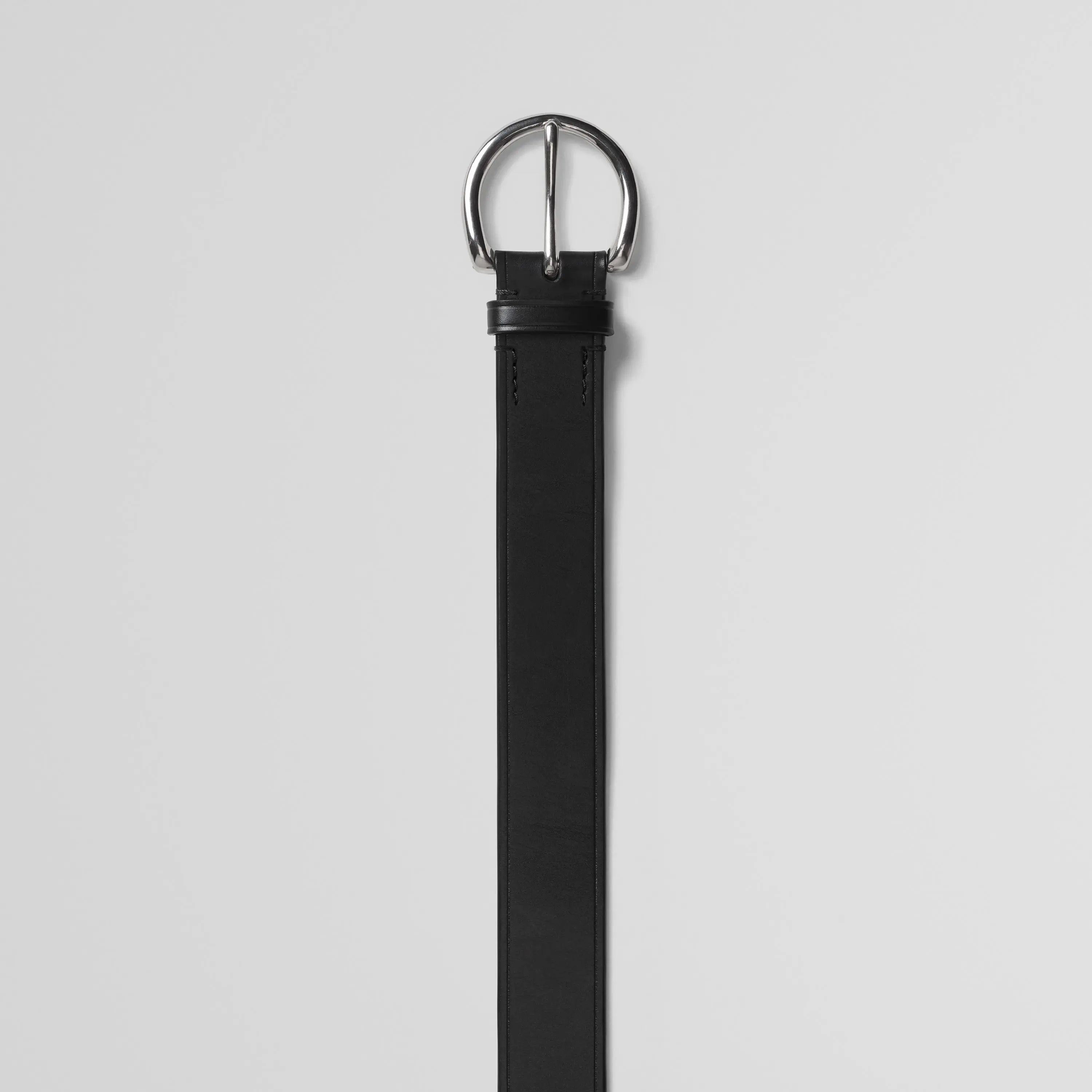 ROUND BUCKLE BELT 40MM | black leather with silver