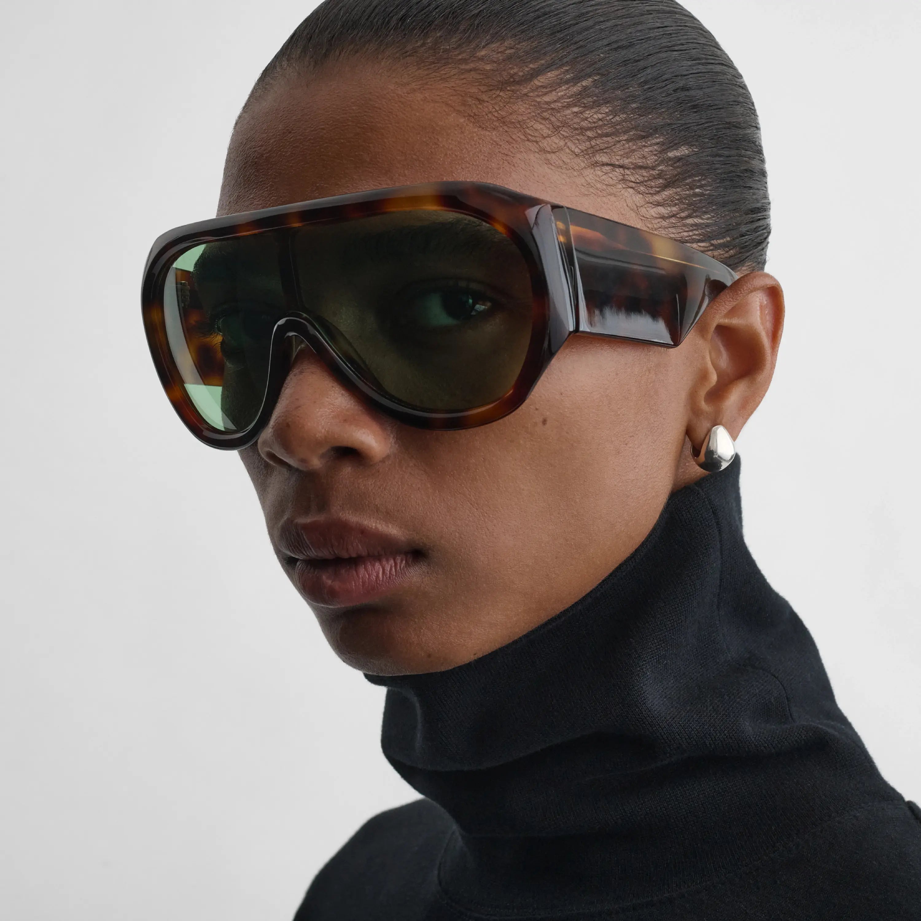 BOMBÉ SUNGLASSES | cognac tortoiseshell acetate