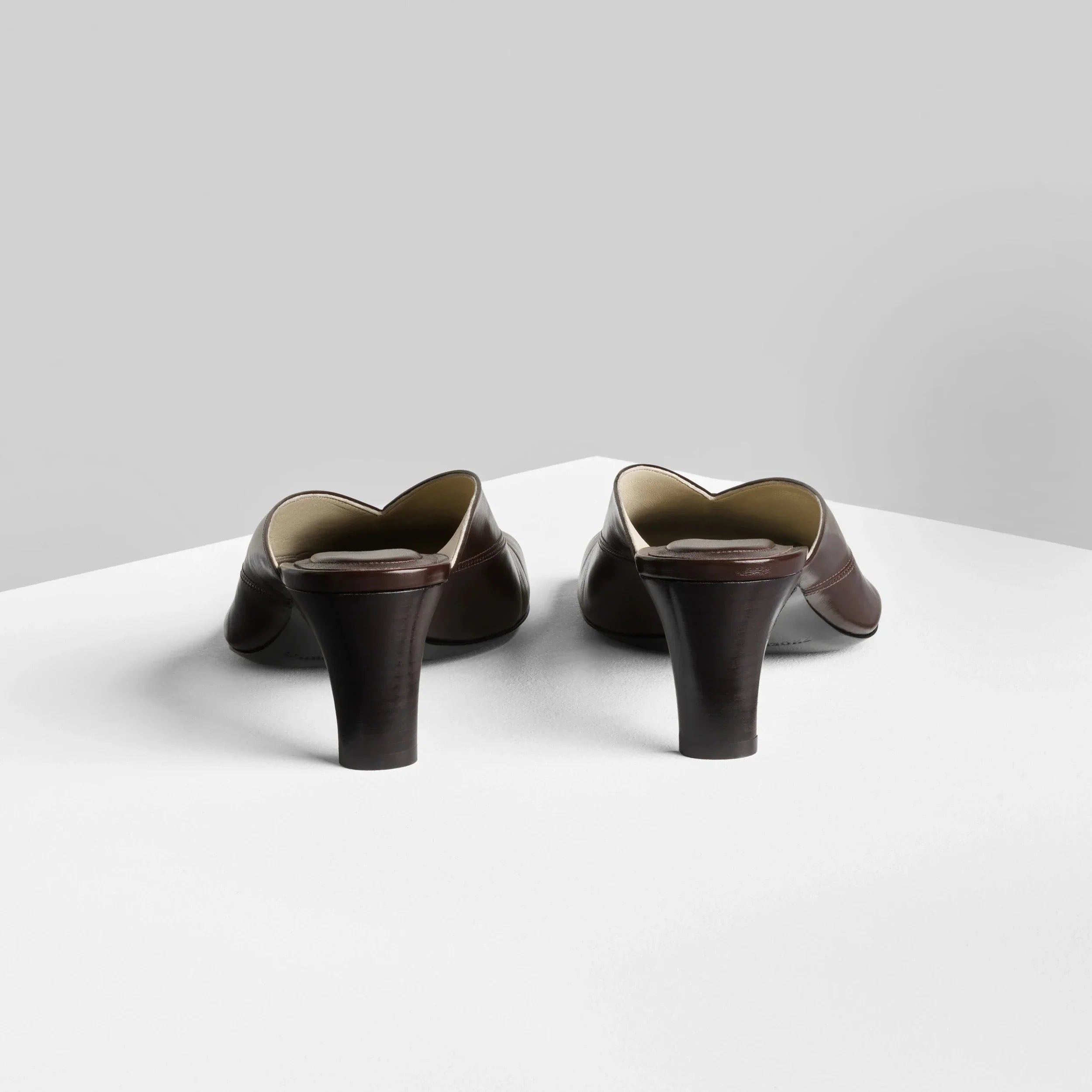 TILT MULE | oxblood leather