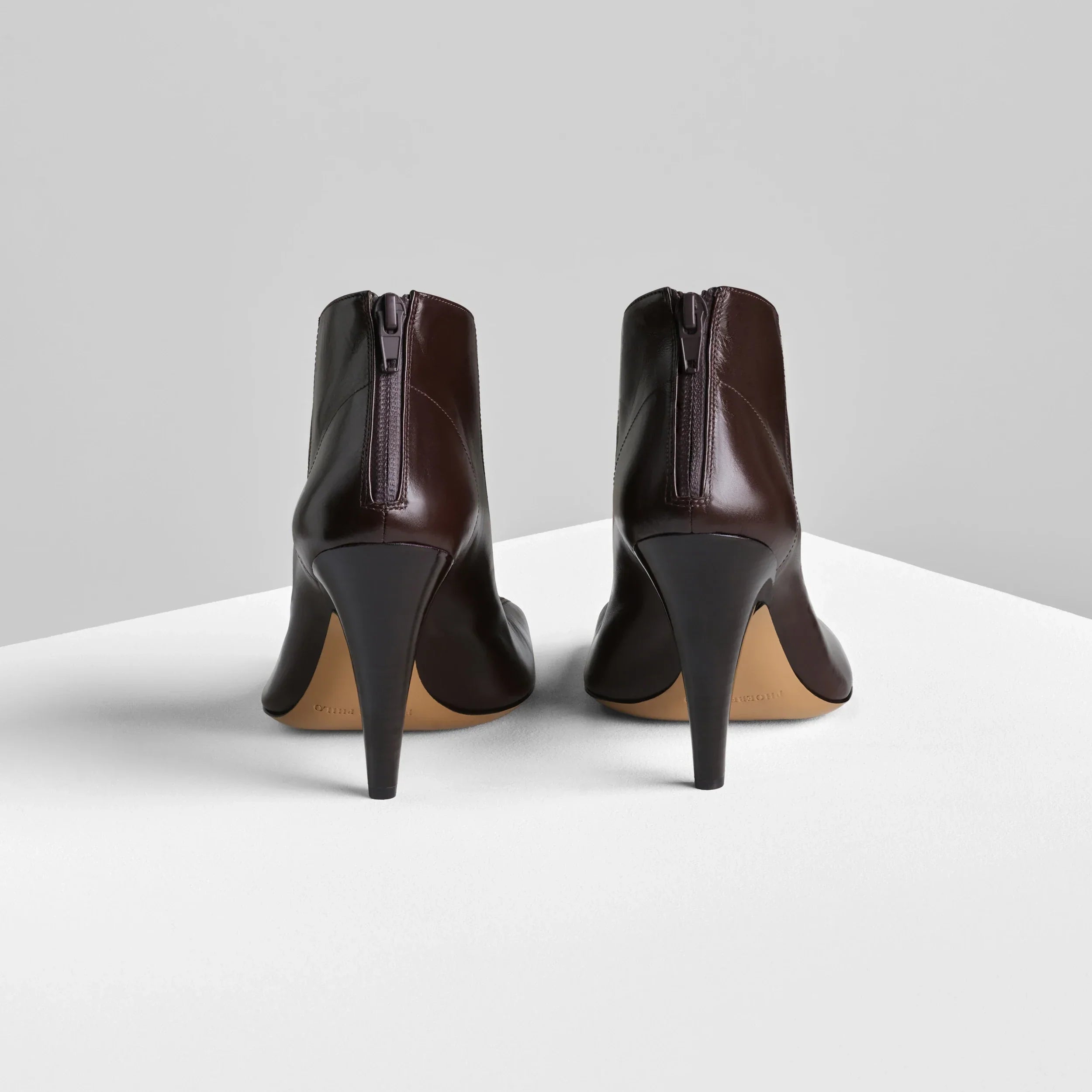 TILT ANKLE BOOT | oxblood leather