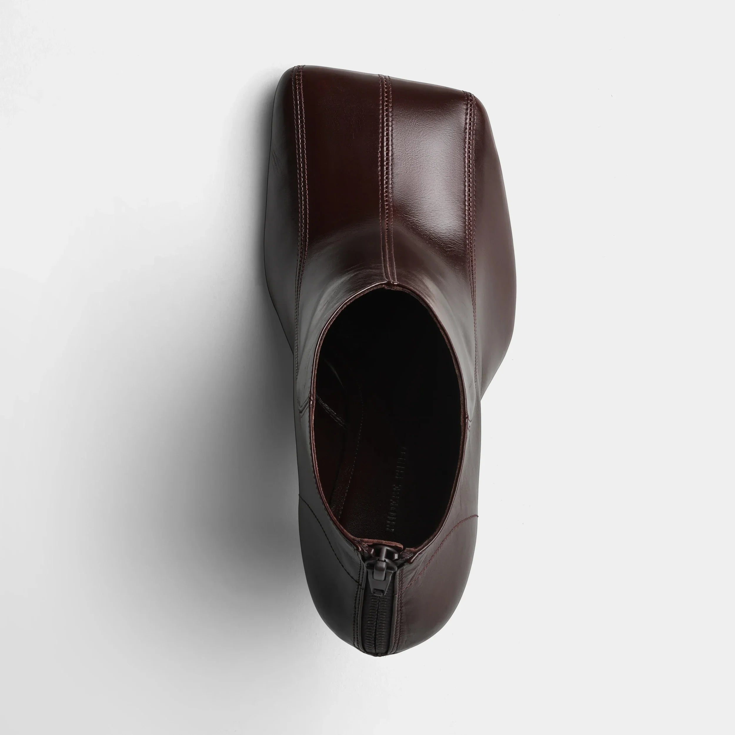 TILT ANKLE BOOT | oxblood leather