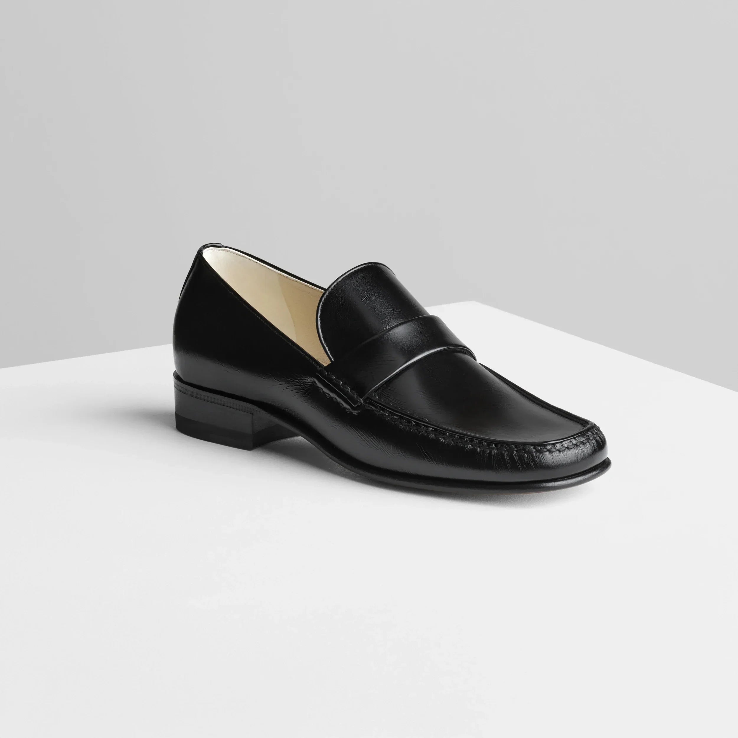 MAN’S LOAFER | black leather