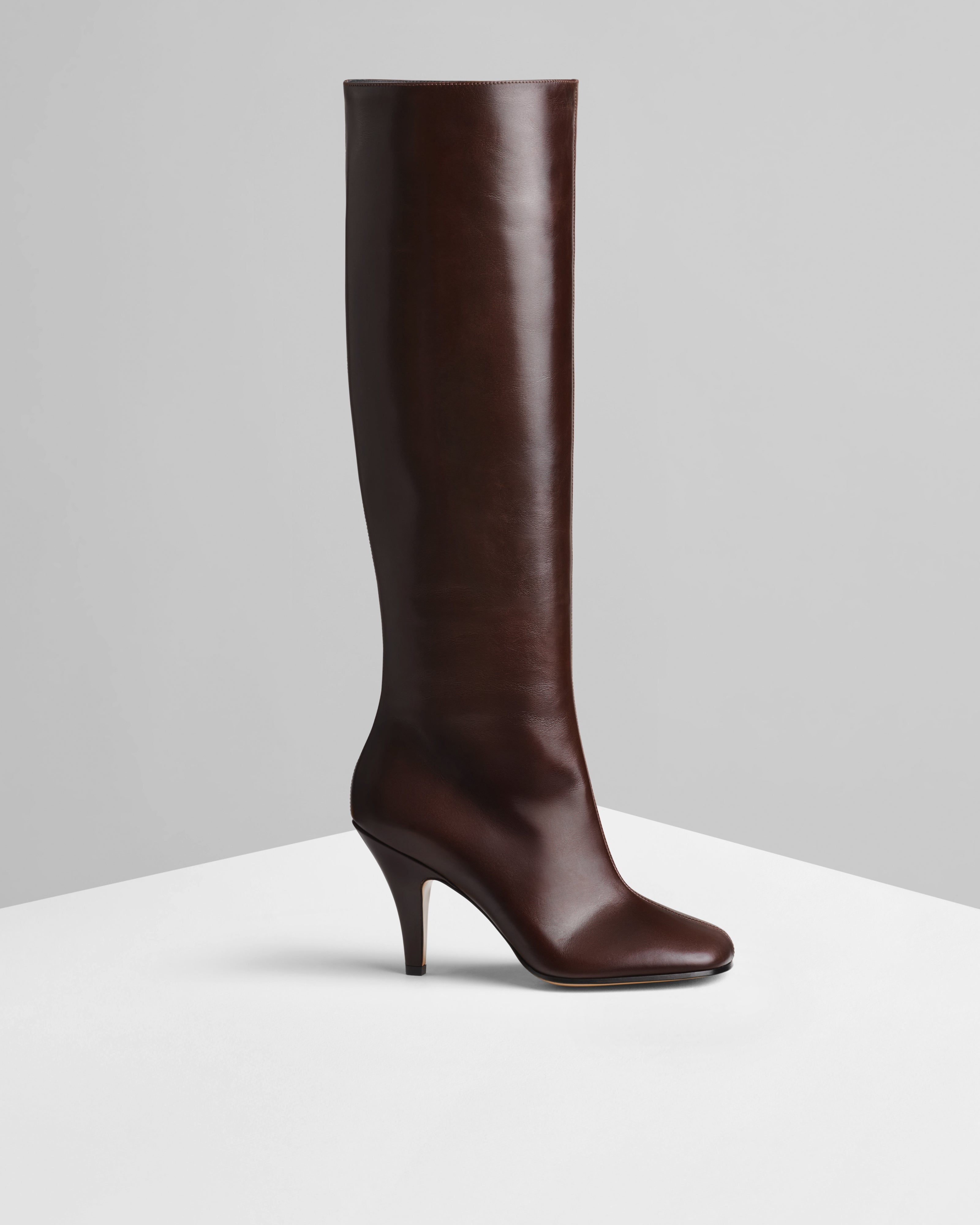 KNEE-HIGH BOOT | oxblood leather