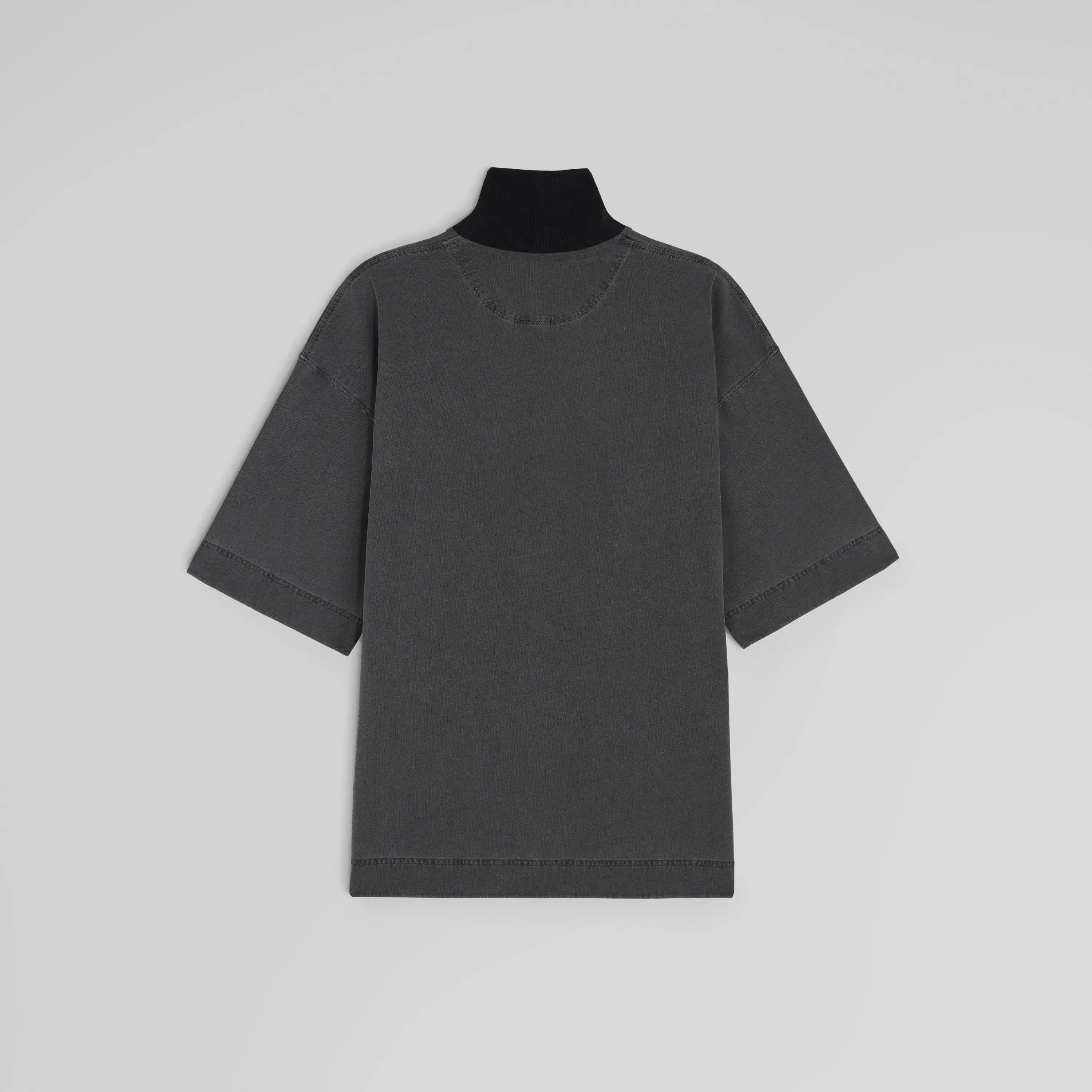 CUT COLLAR T-SHIRT | washed black cotton