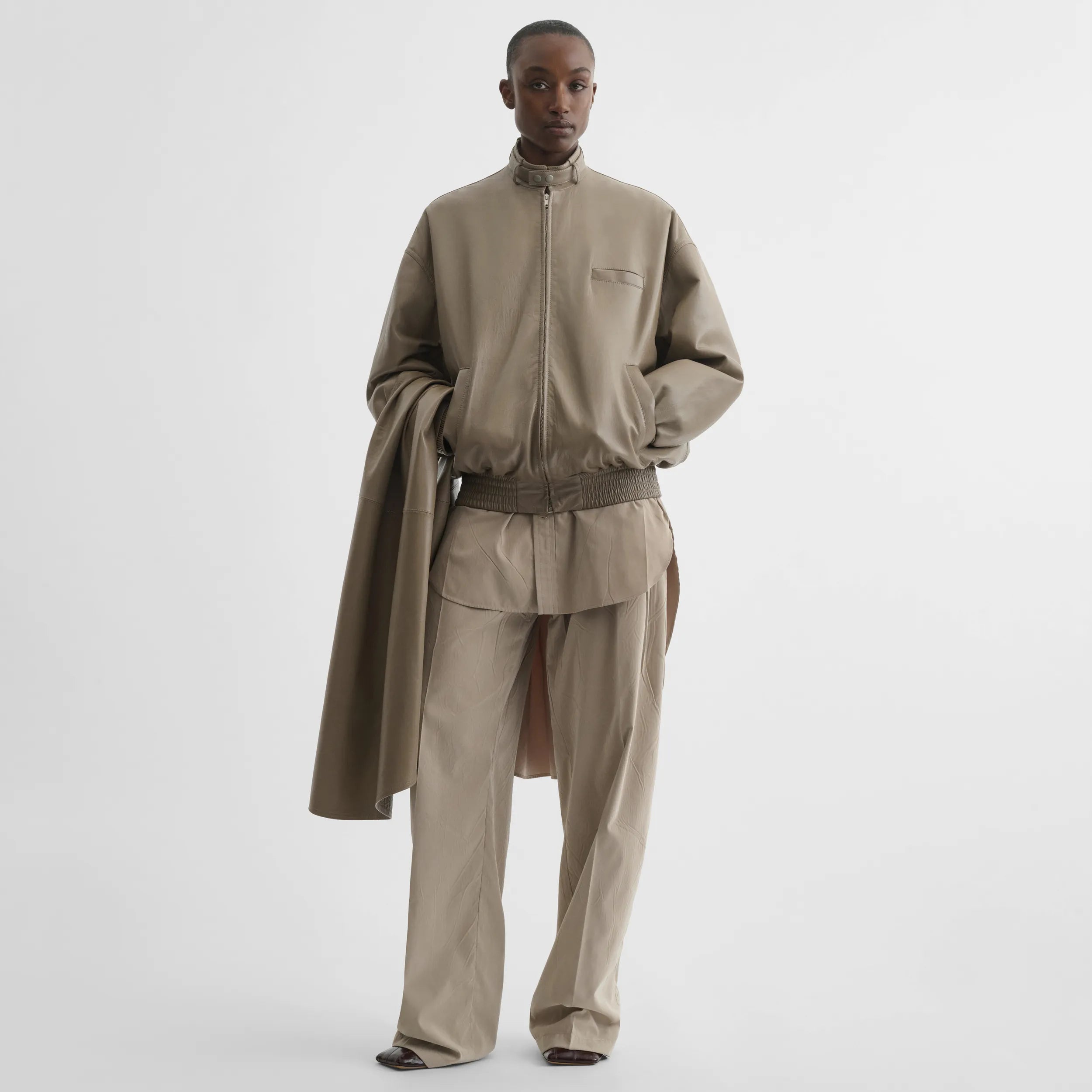 JACKET WITH ATTACHABLE SCARF | mastic leather