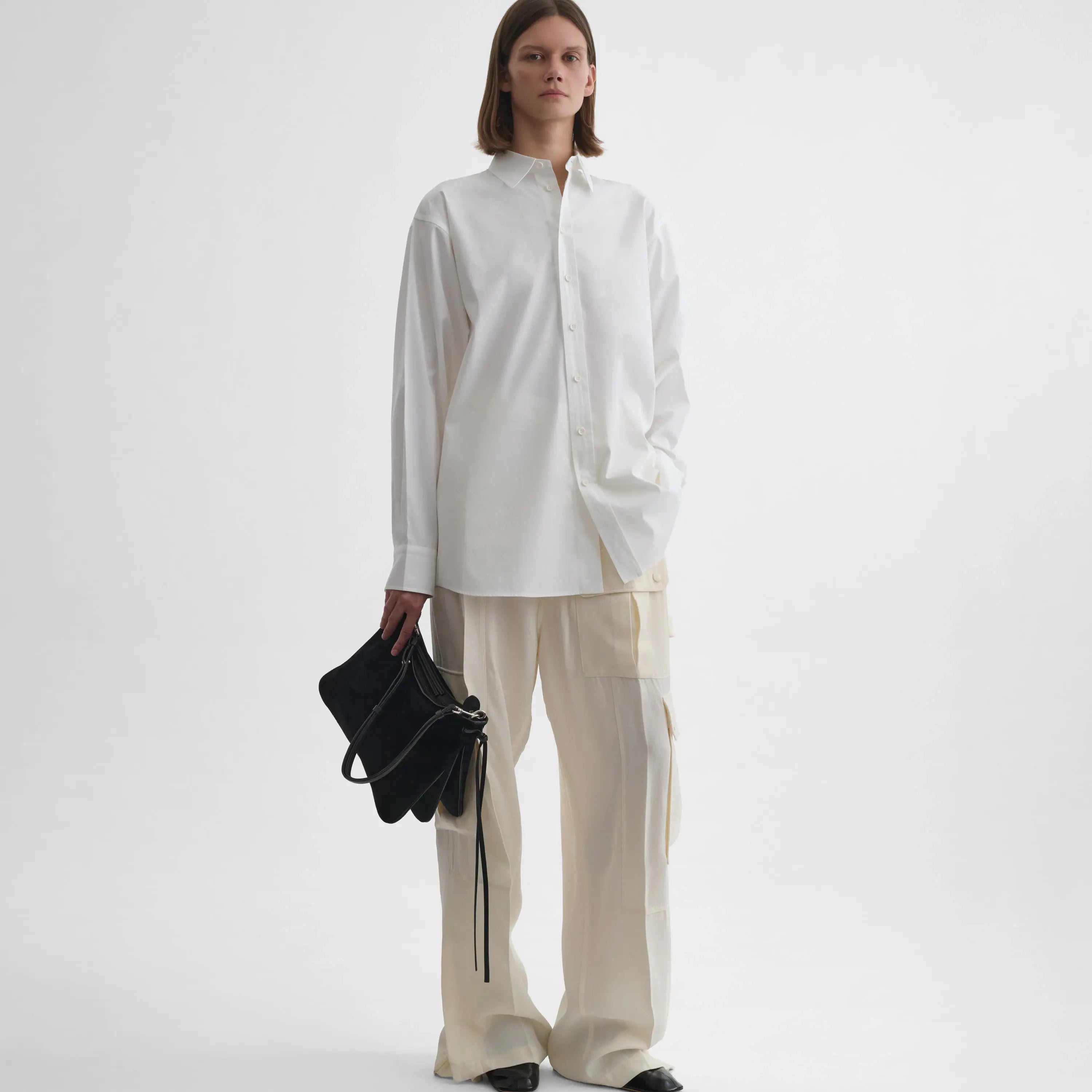 SHARP COLLAR SHIRT | white cotton