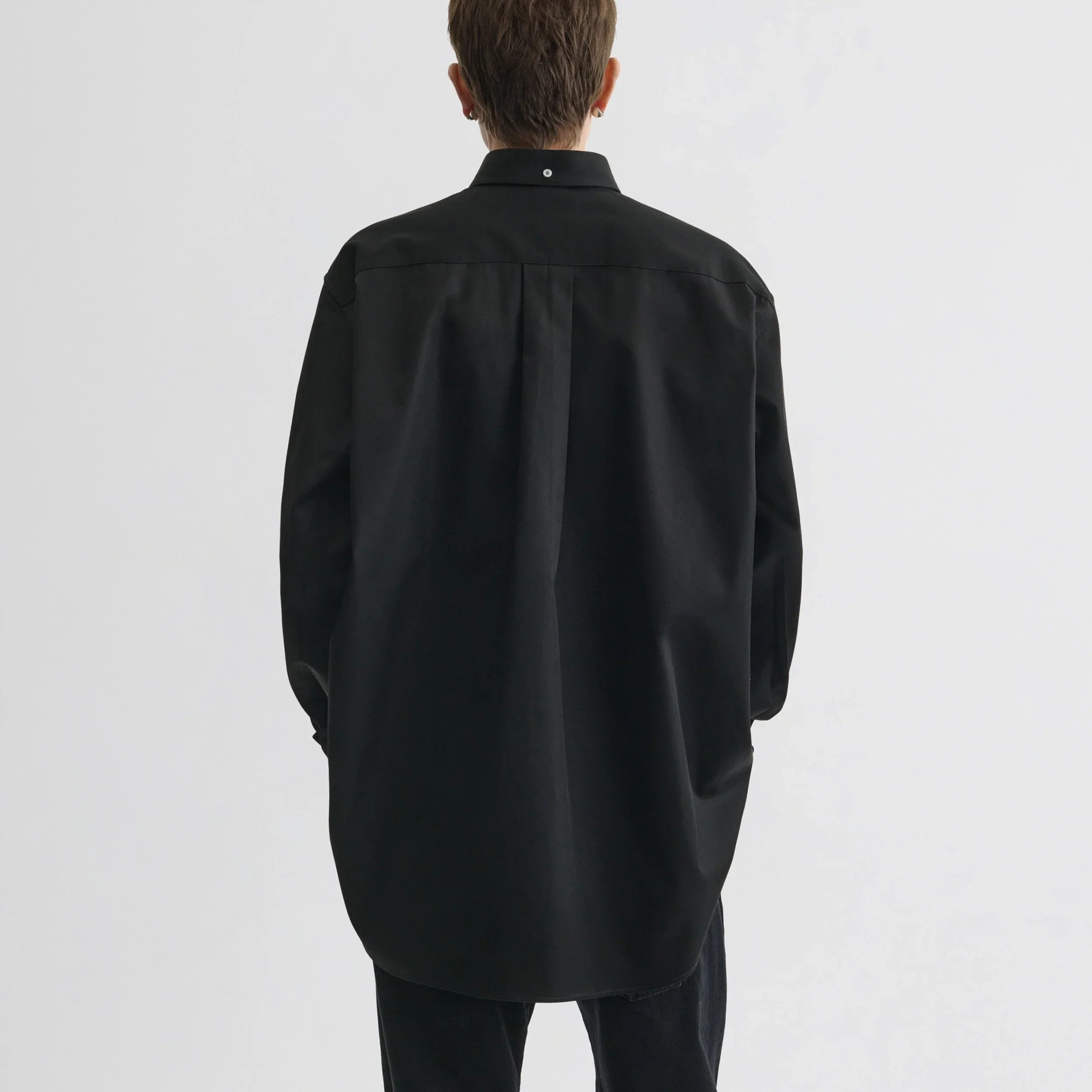 BUTTON COLLAR SHIRT | black cotton