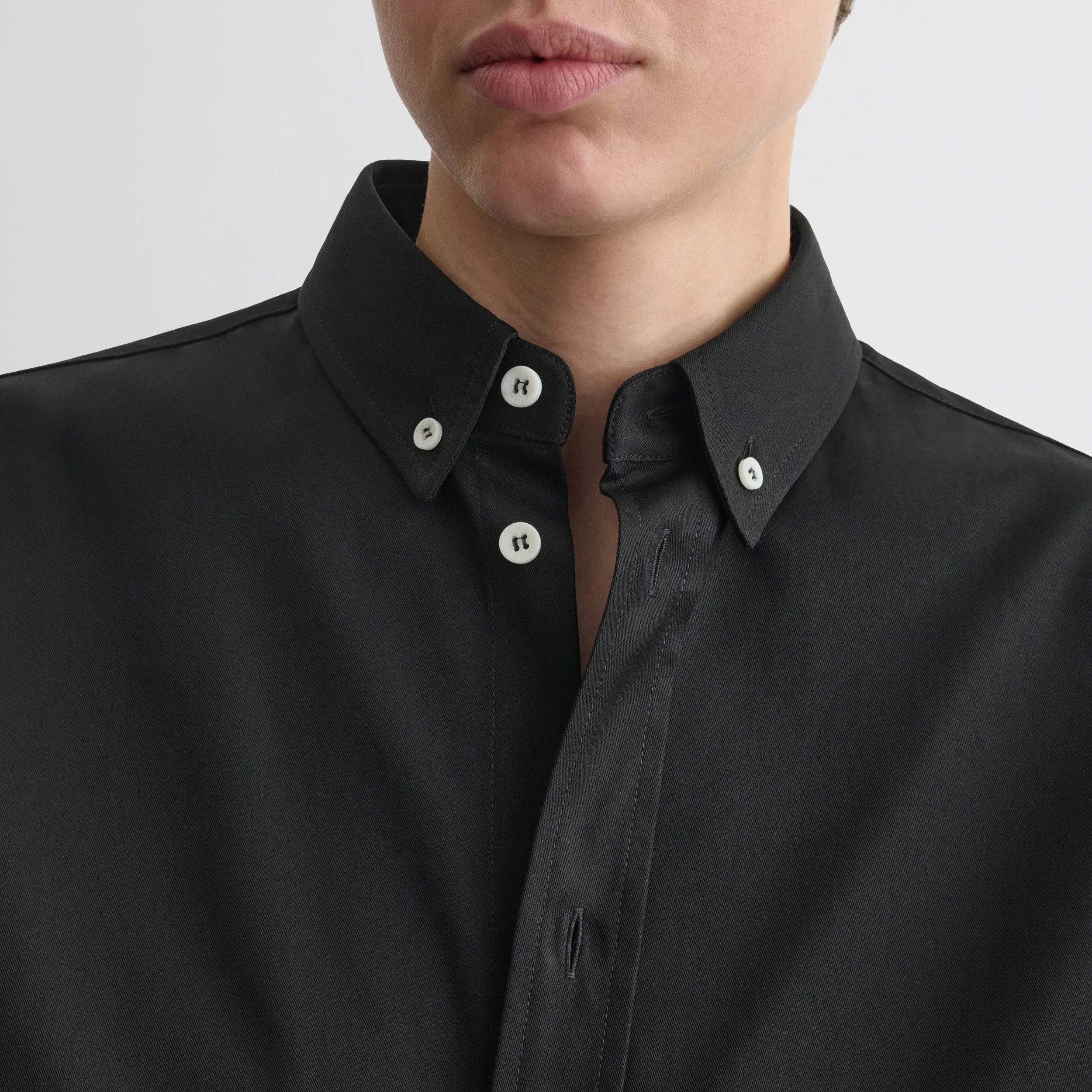 BUTTON COLLAR SHIRT | black cotton