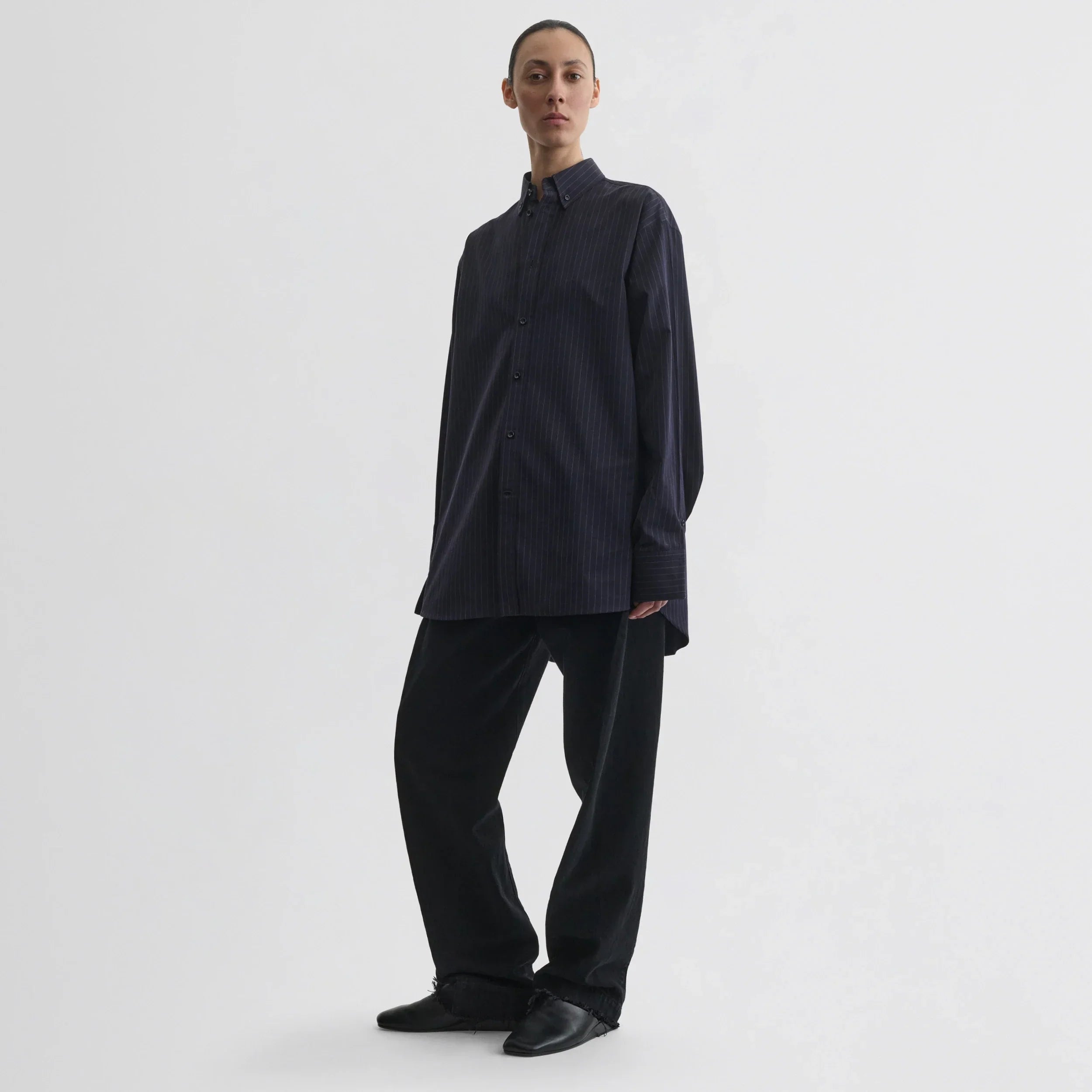 BUTTON COLLAR SHIRT | midnight pinstripe cotton
