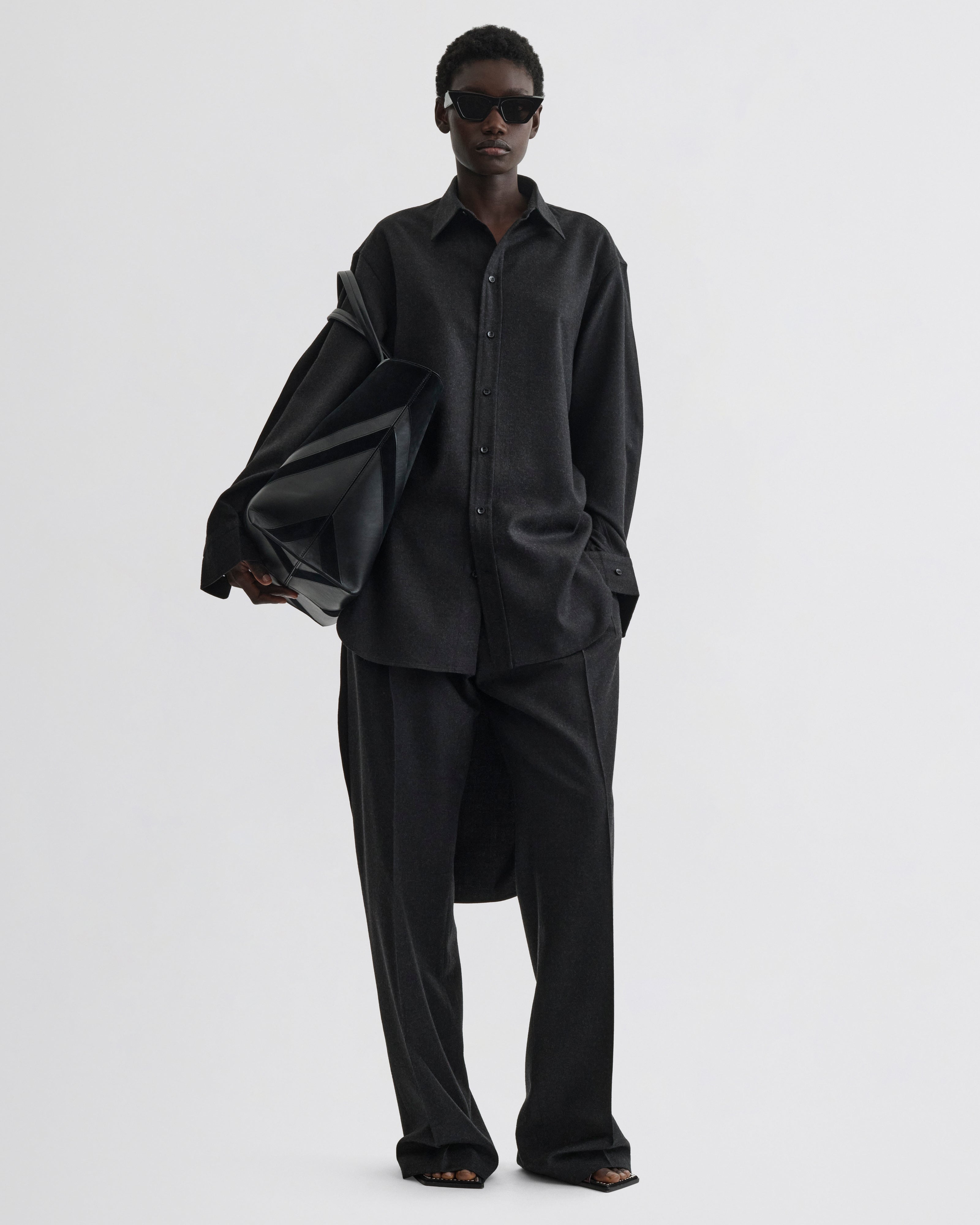 ELONGATED SHIRT | charcoal wool