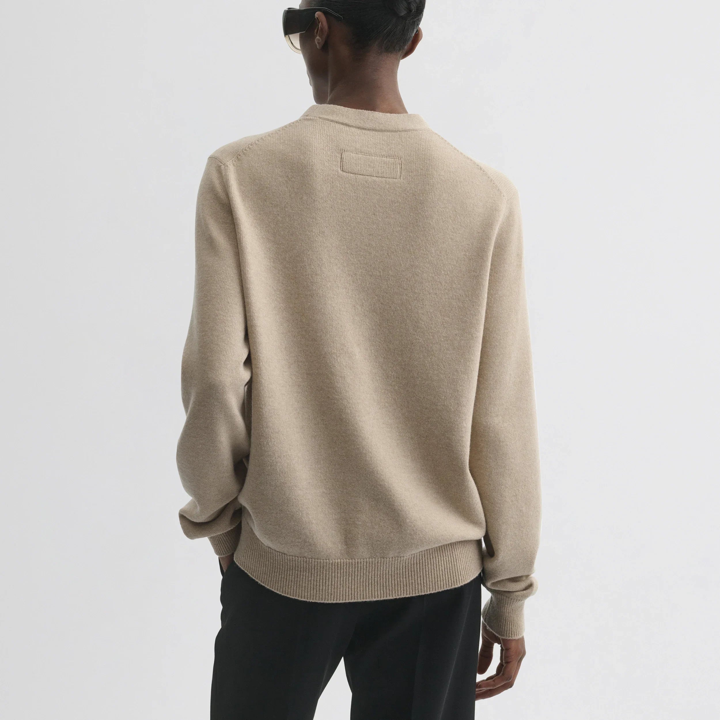 EASY V-NECK SWEATER | beige wool cashmere