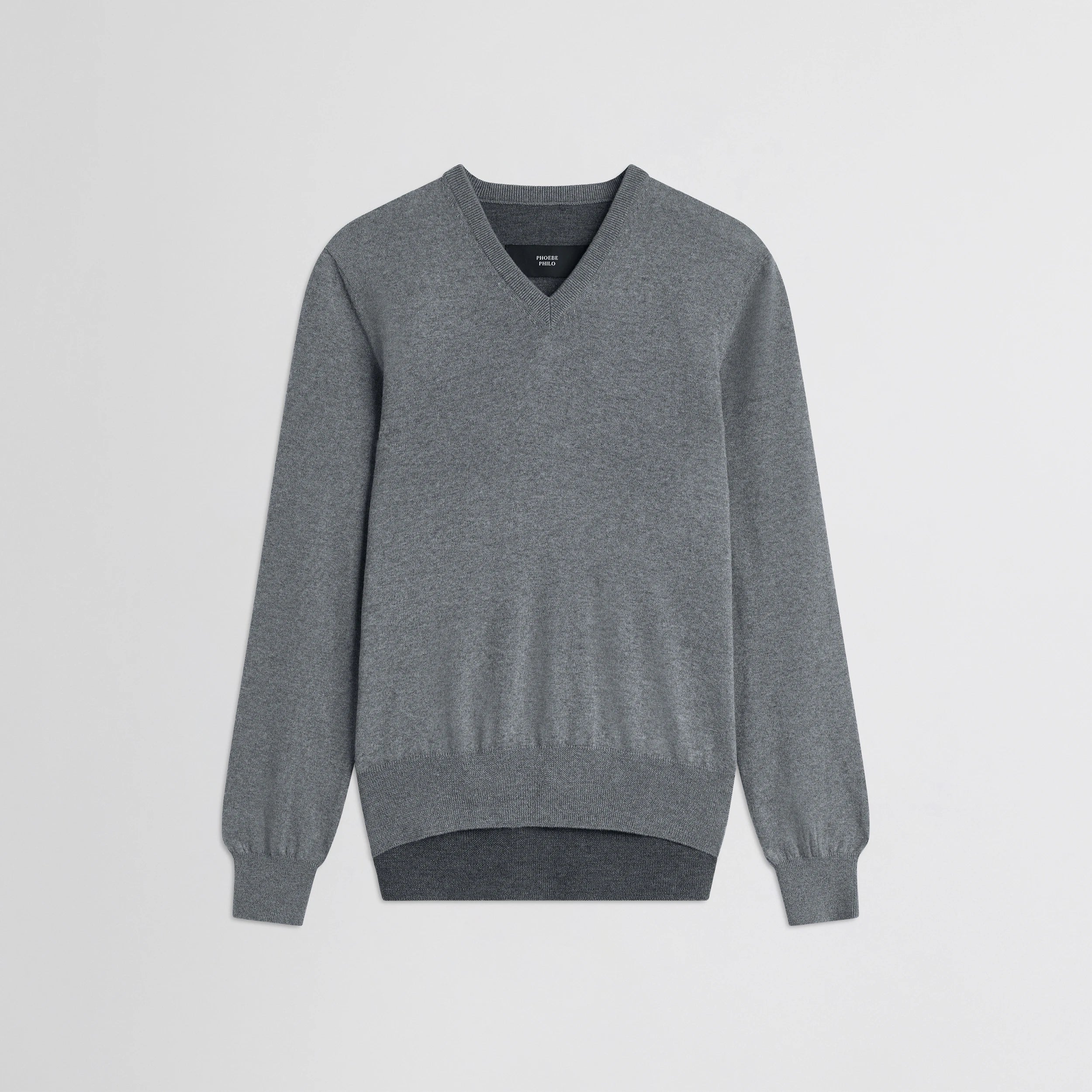 BACKED V-NECK SWEATER | light grey wool