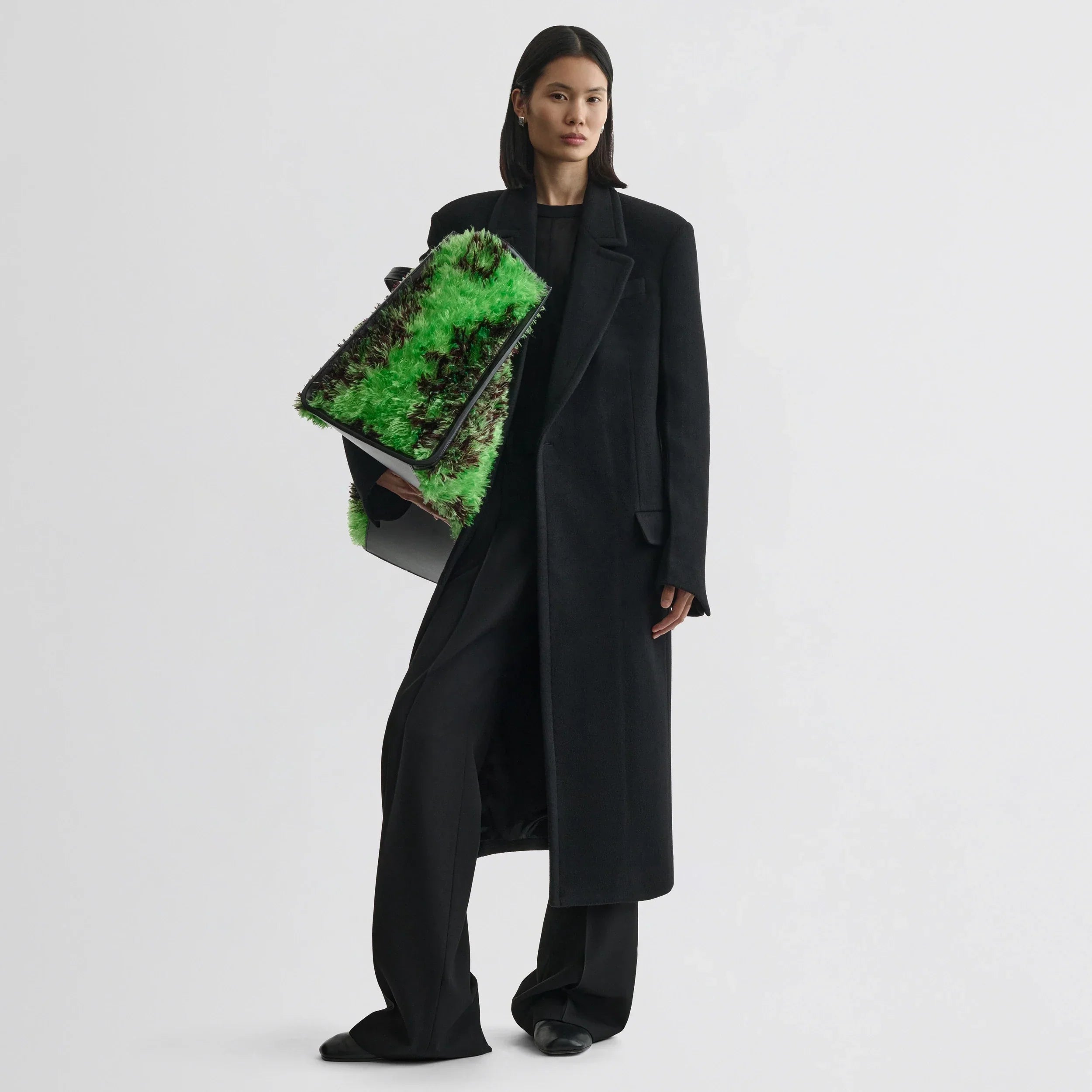 CLASSIC COAT | black cashmere