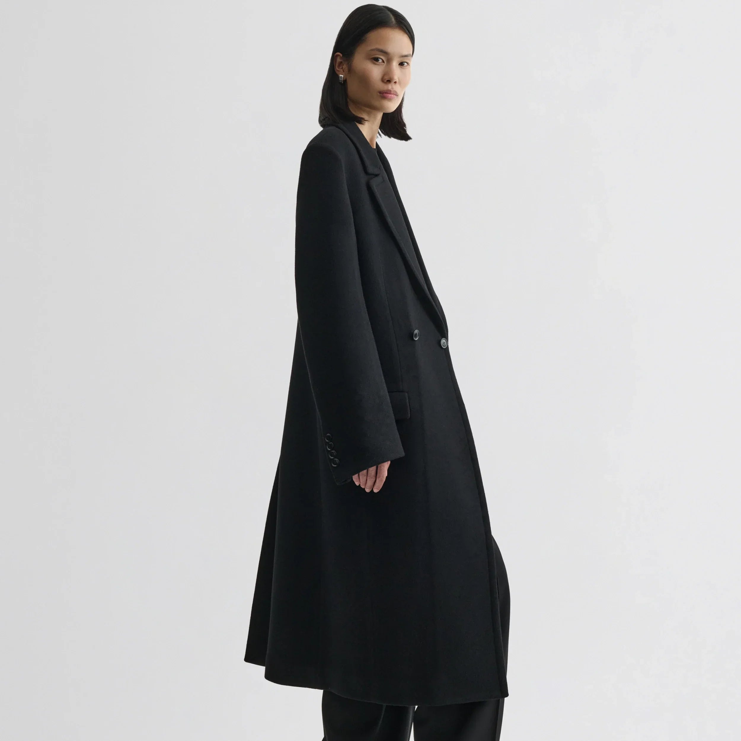 CLASSIC COAT | black cashmere
