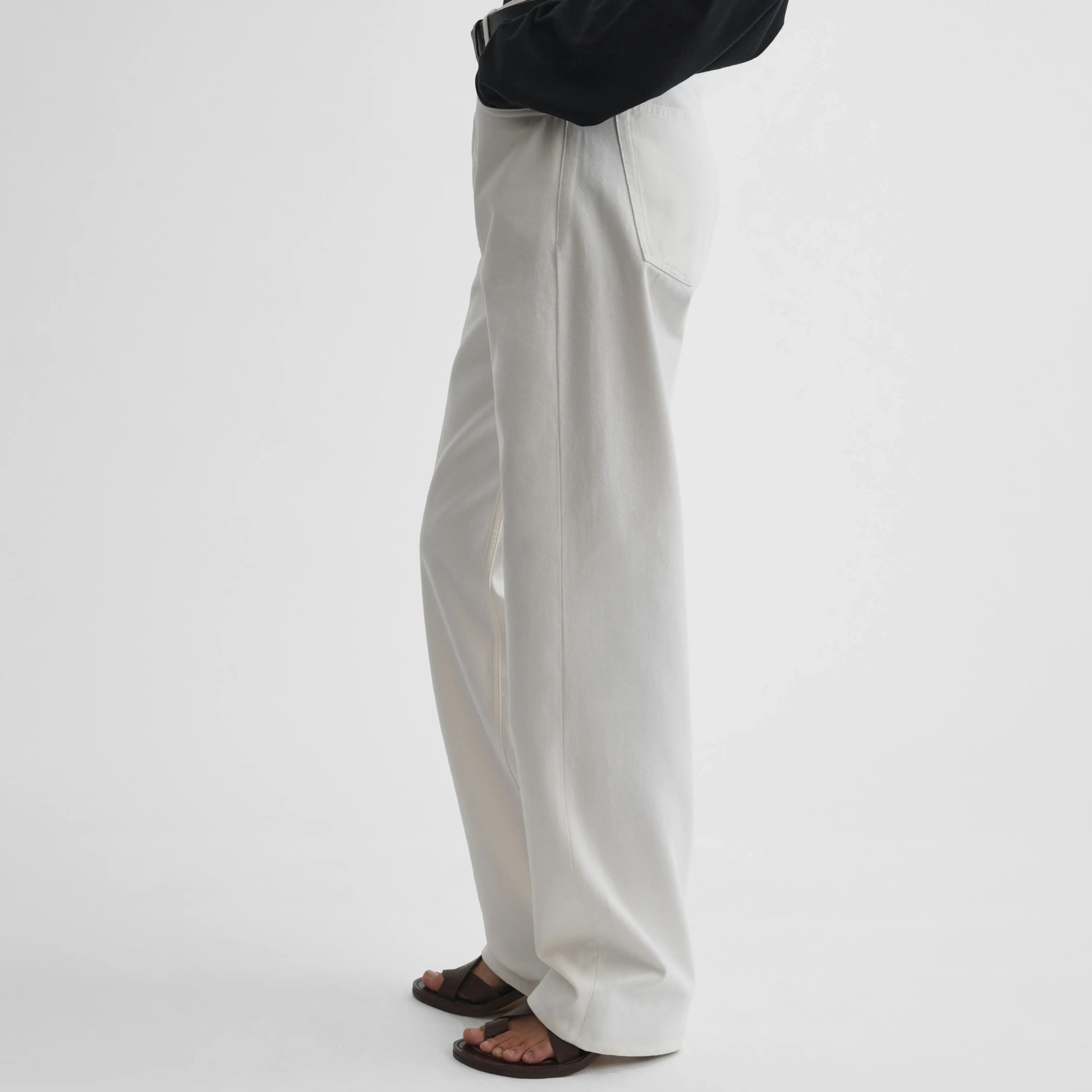 CLASSIC JEANS | plaster white cotton