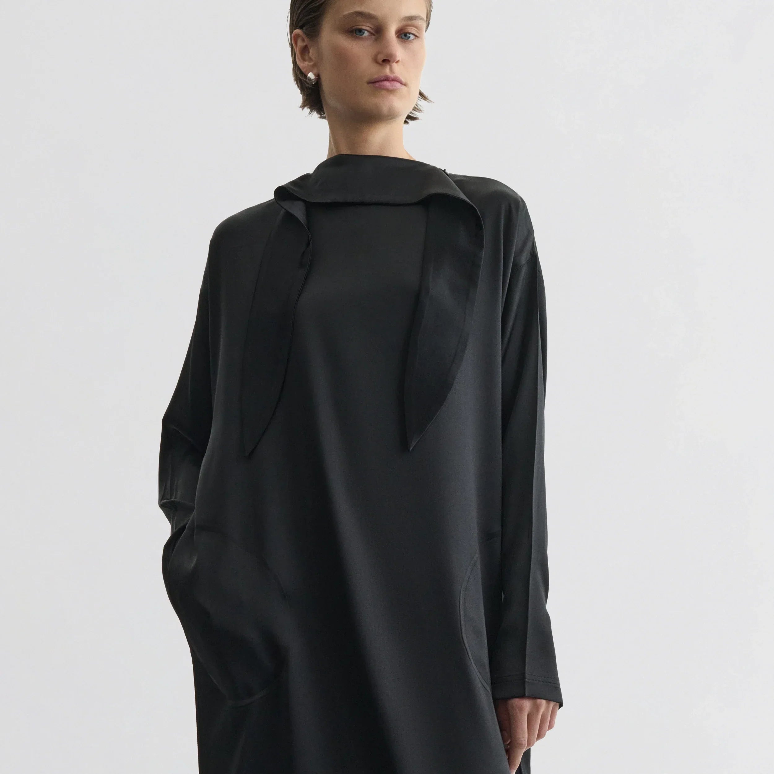 LIQUID HIGH NECK DRESS | black silk