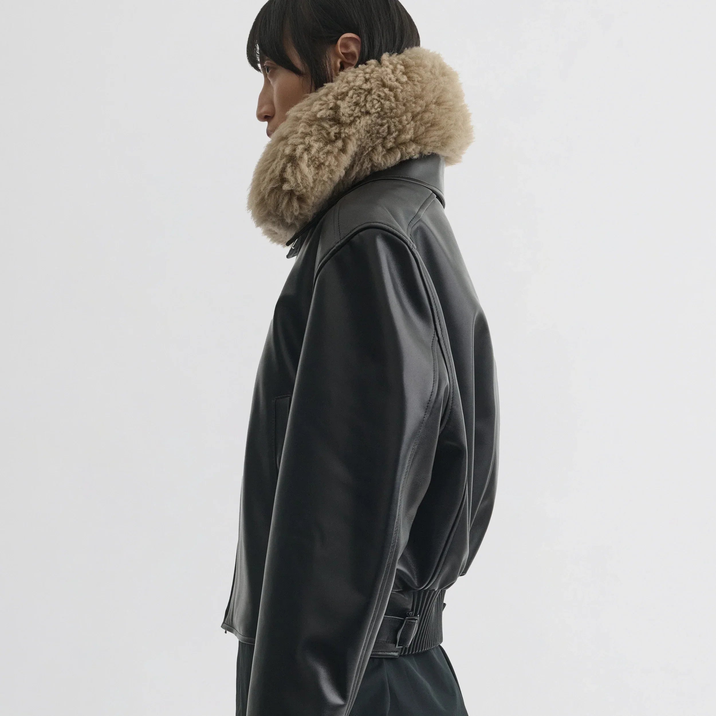 CROPPED AVIATOR JACKET | black leather