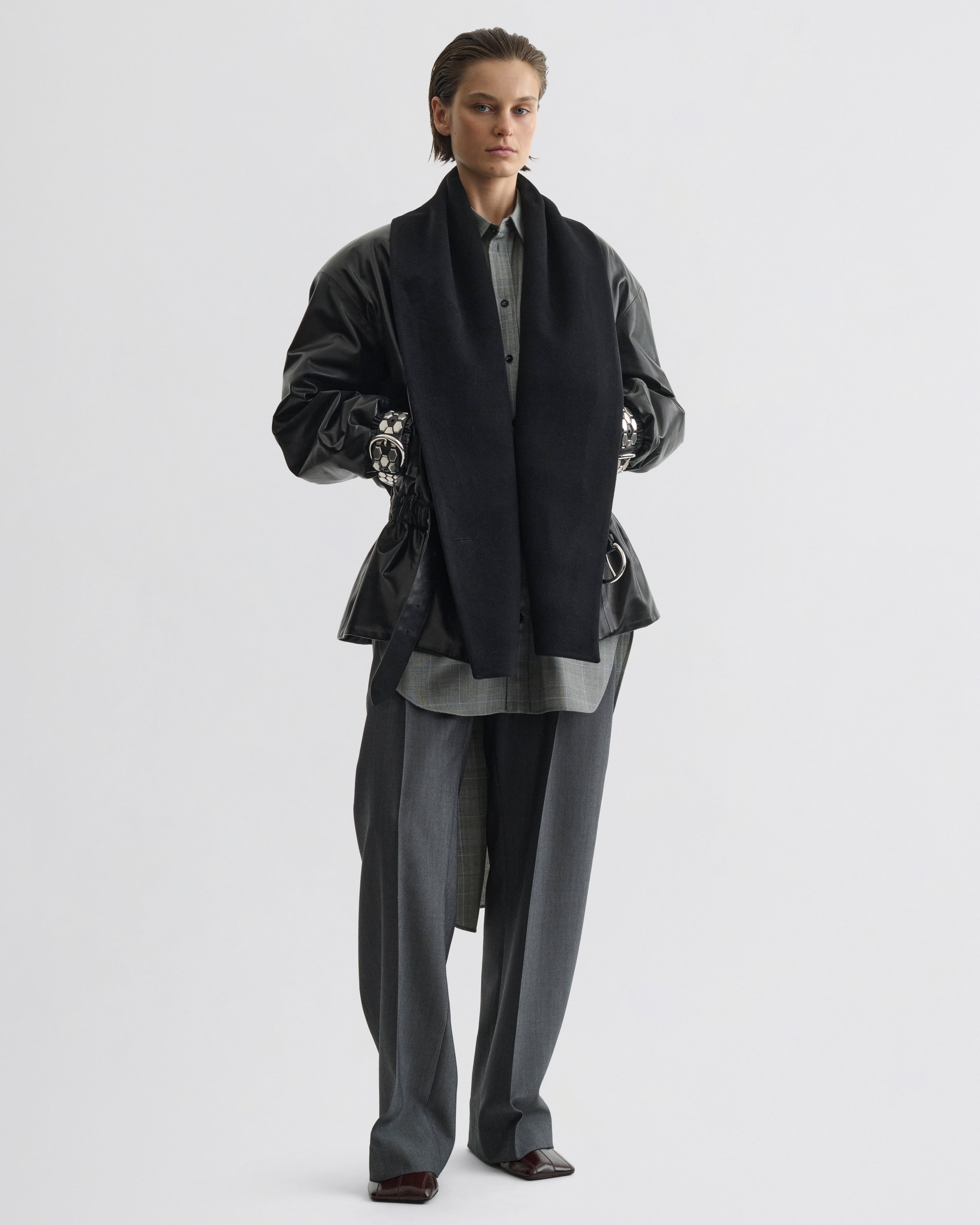STUD JACKET | black leather