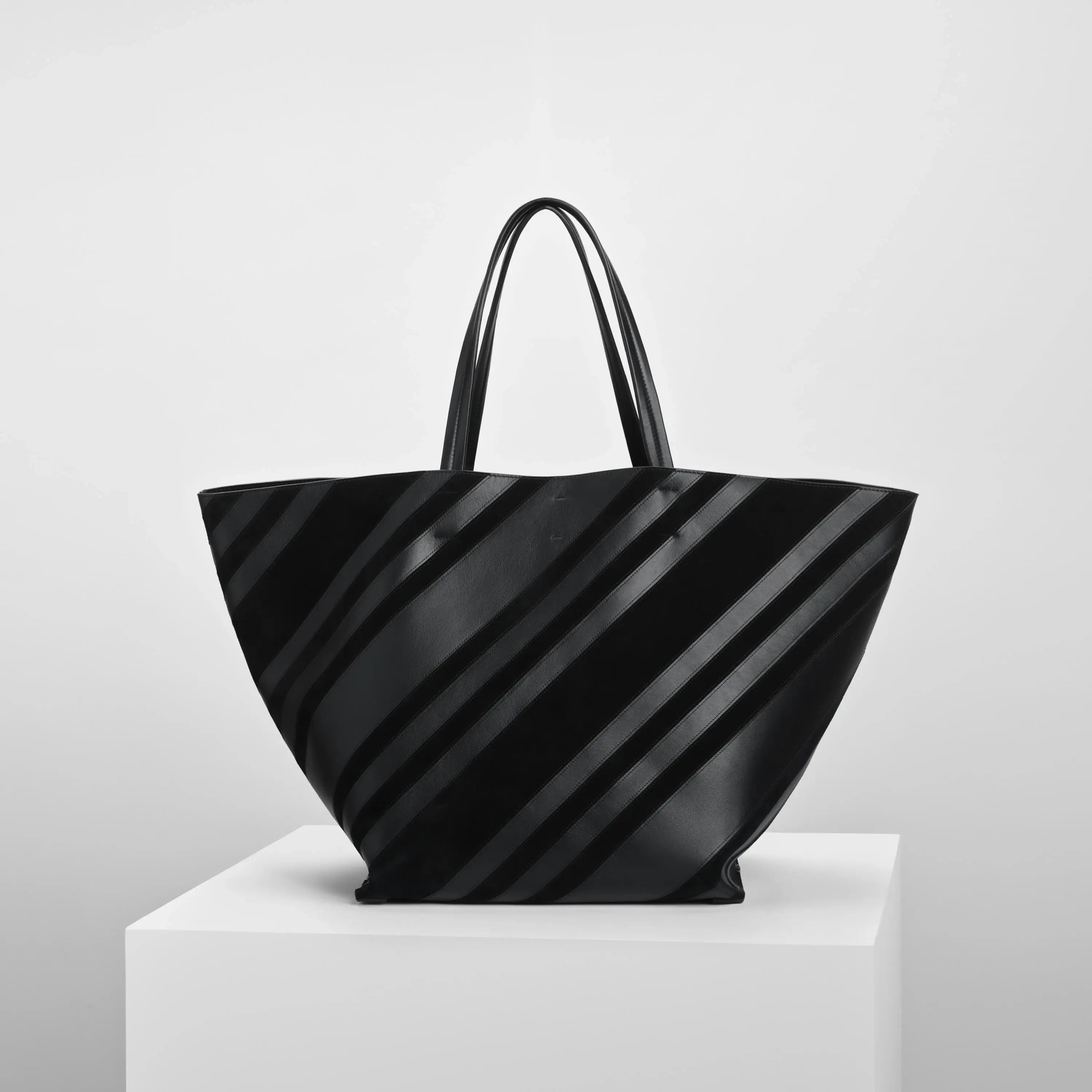 BASKET CABAS | black leather and suede with silver