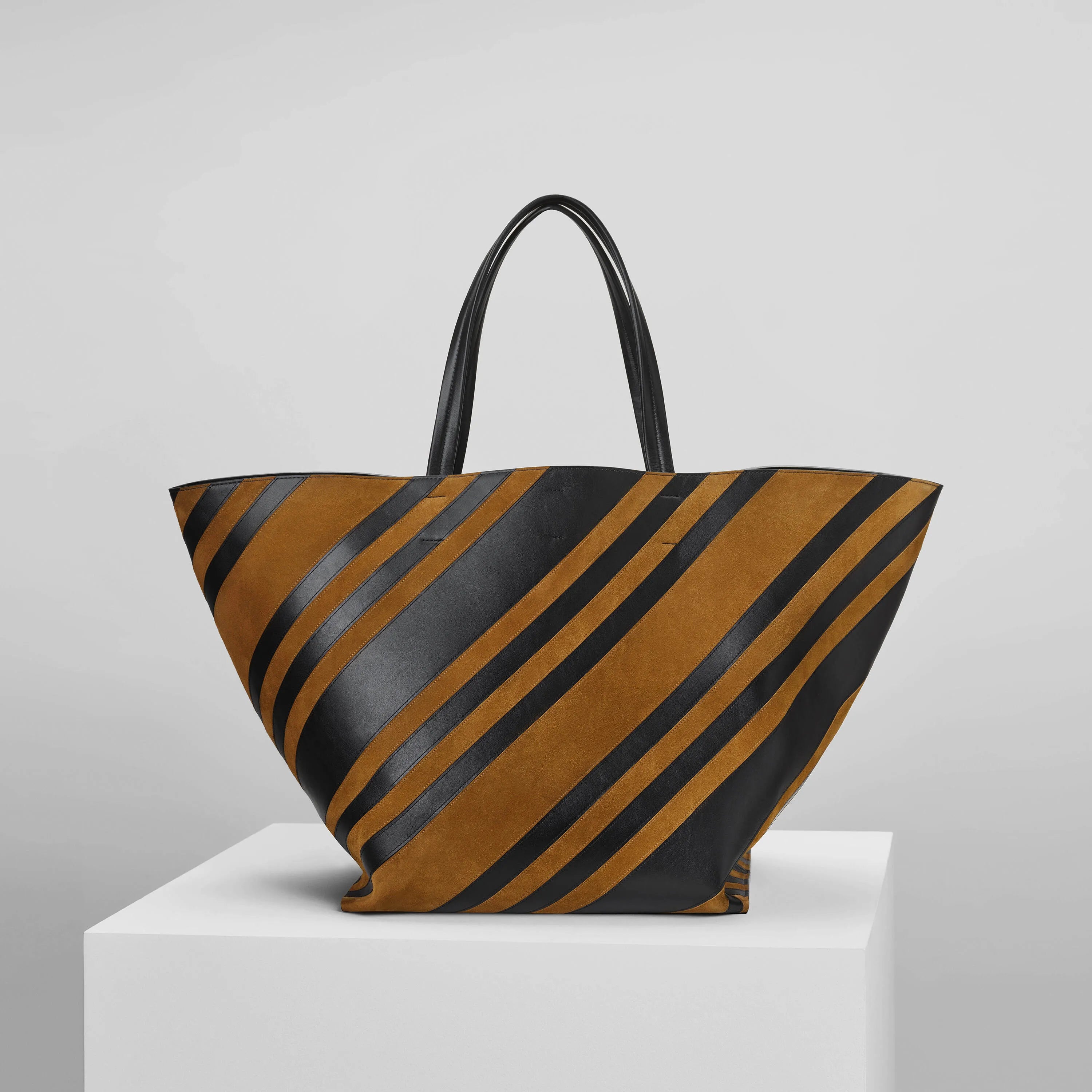 BASKET CABAS | black leather and toffee suede with silver