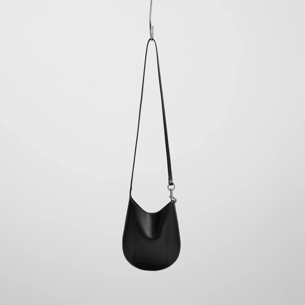 MINI BEAN SLING | black leather