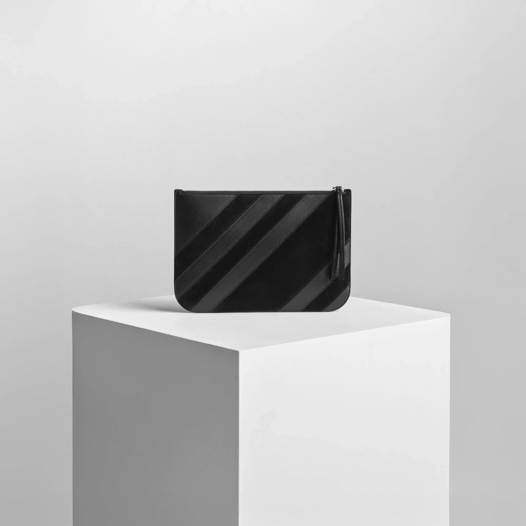 POCKET POUCH | black leather