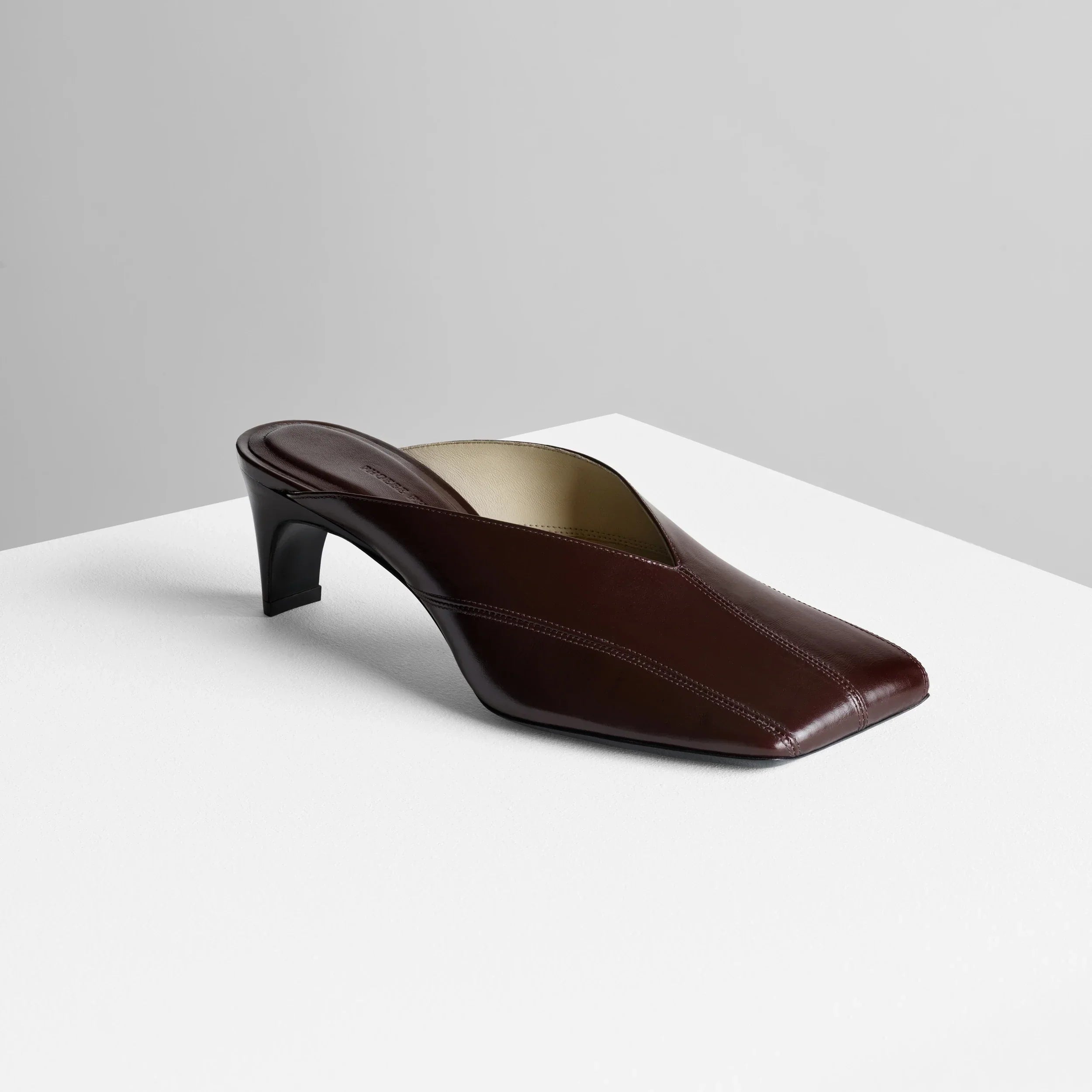 TILT MULE | oxblood leather