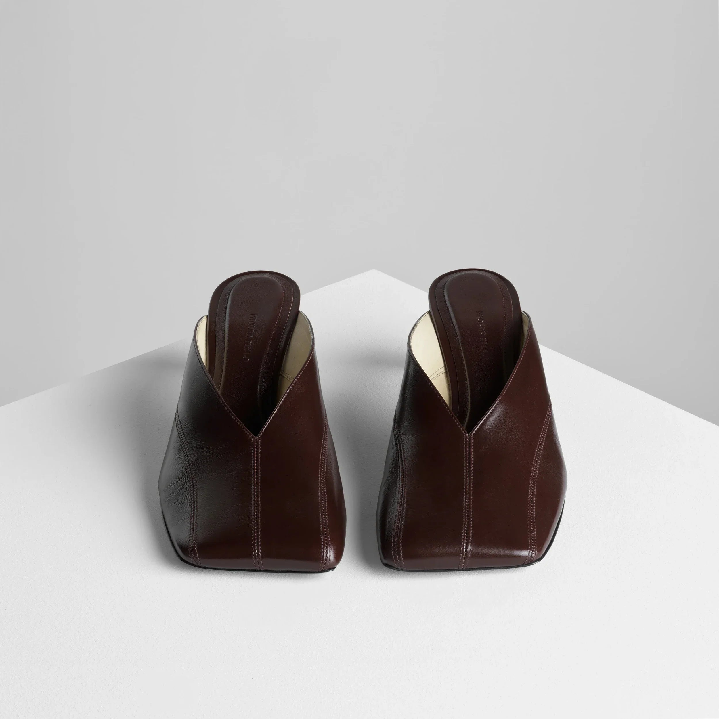 TILT MULE | oxblood leather