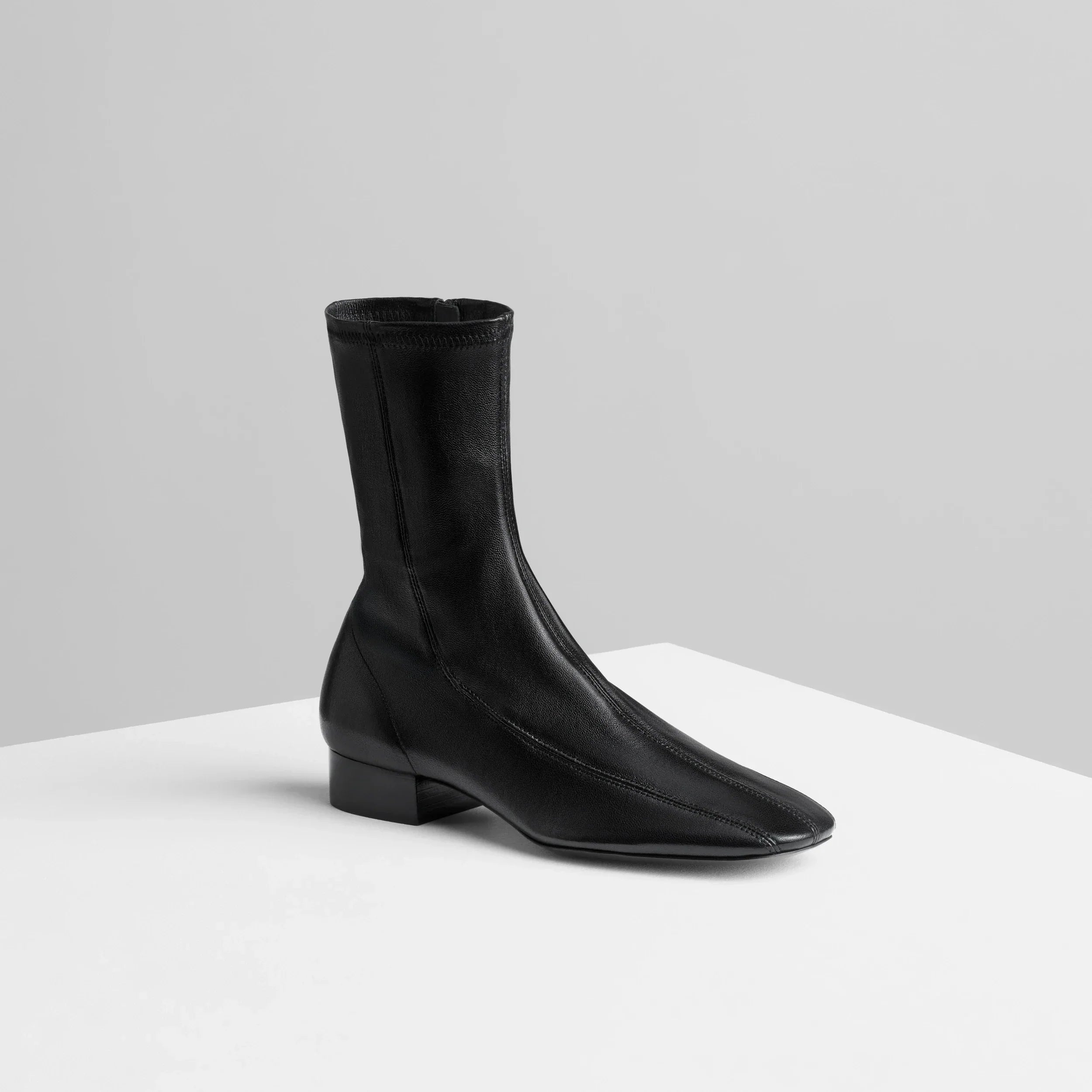 CLUB BOOT 30 | black stretch nappa leather