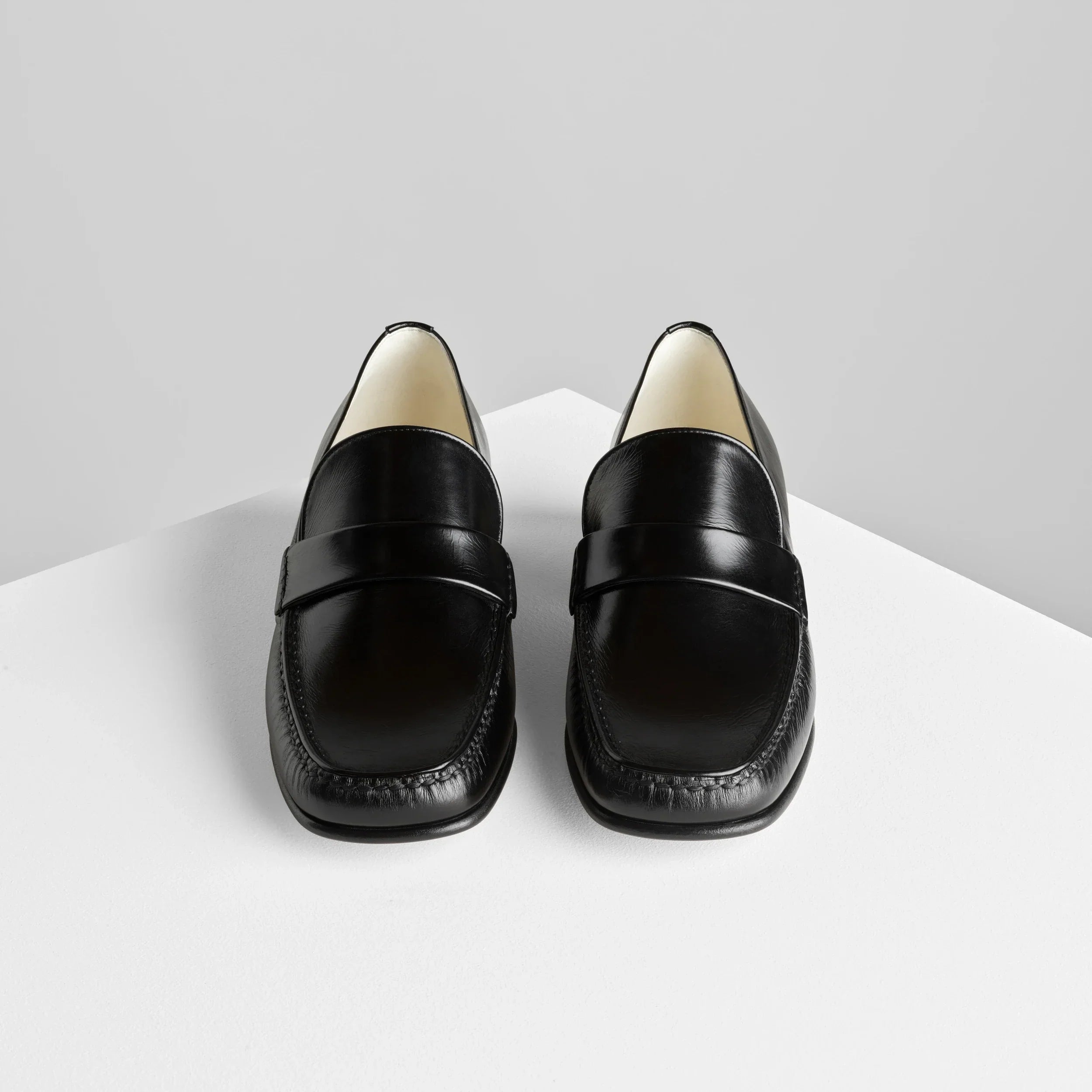 MAN’S LOAFER | black leather