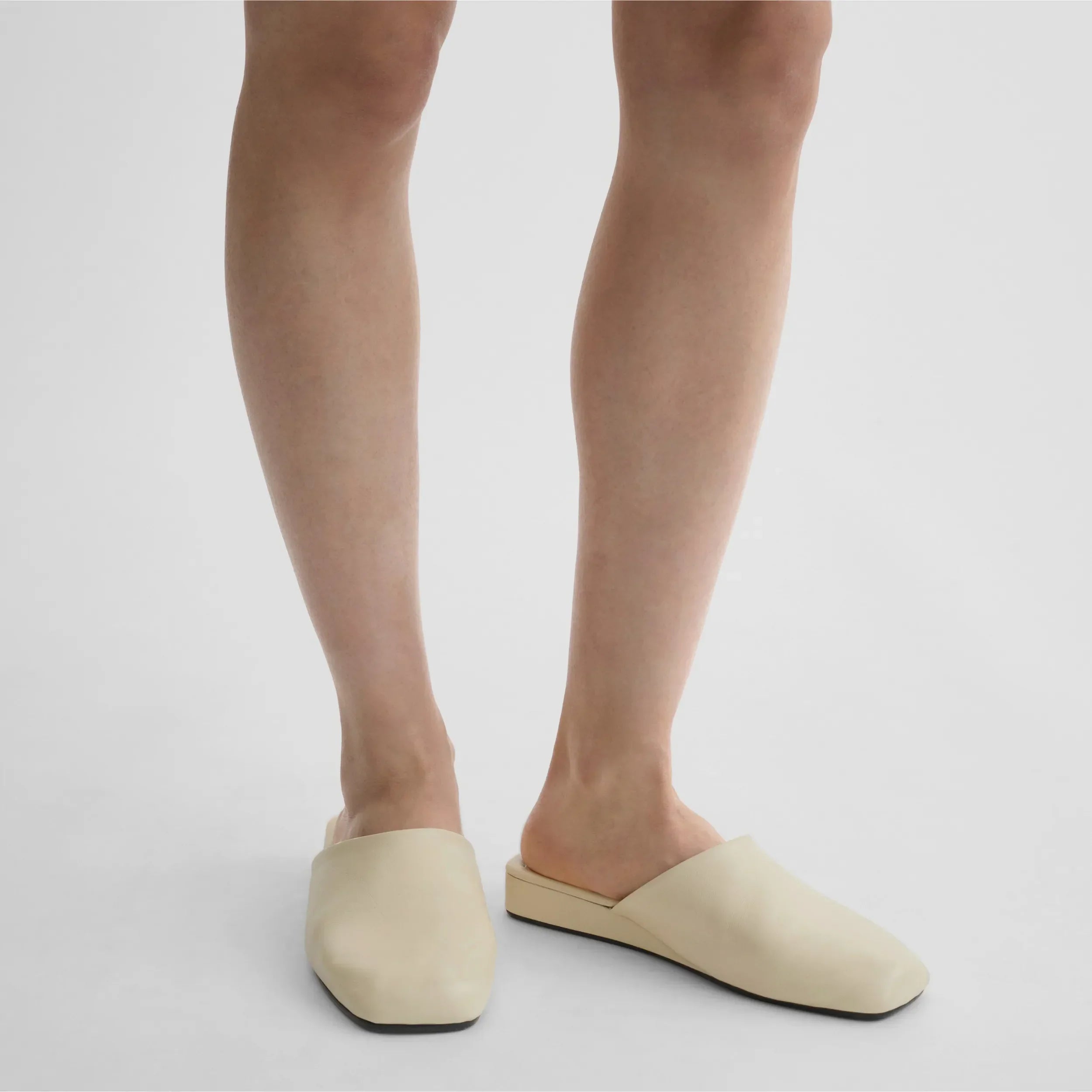 ROBE SLIDE | cream leather