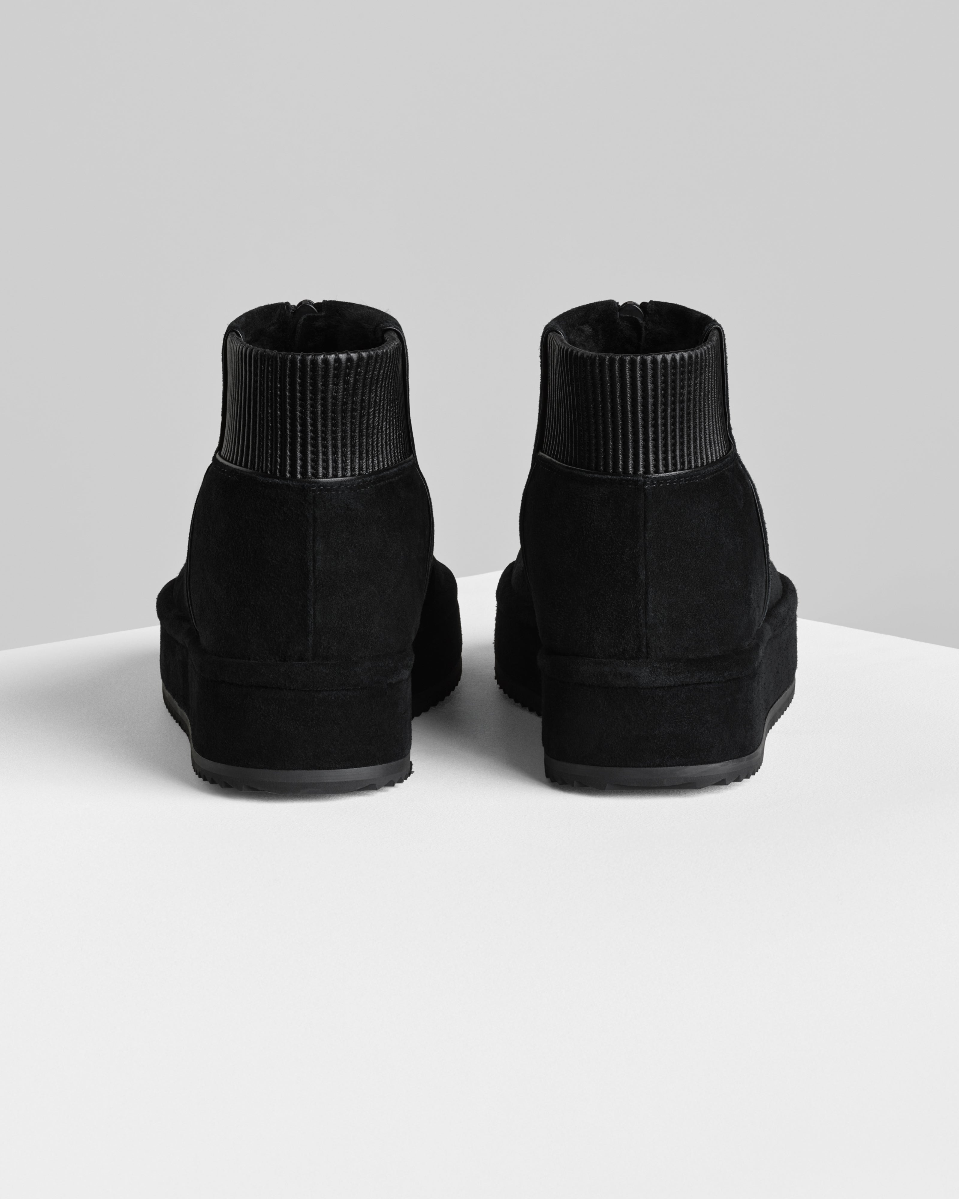 BUMPER BOOTIE | black leather