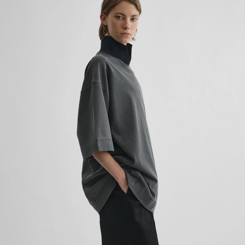 CUT COLLAR T-SHIRT | washed black cotton