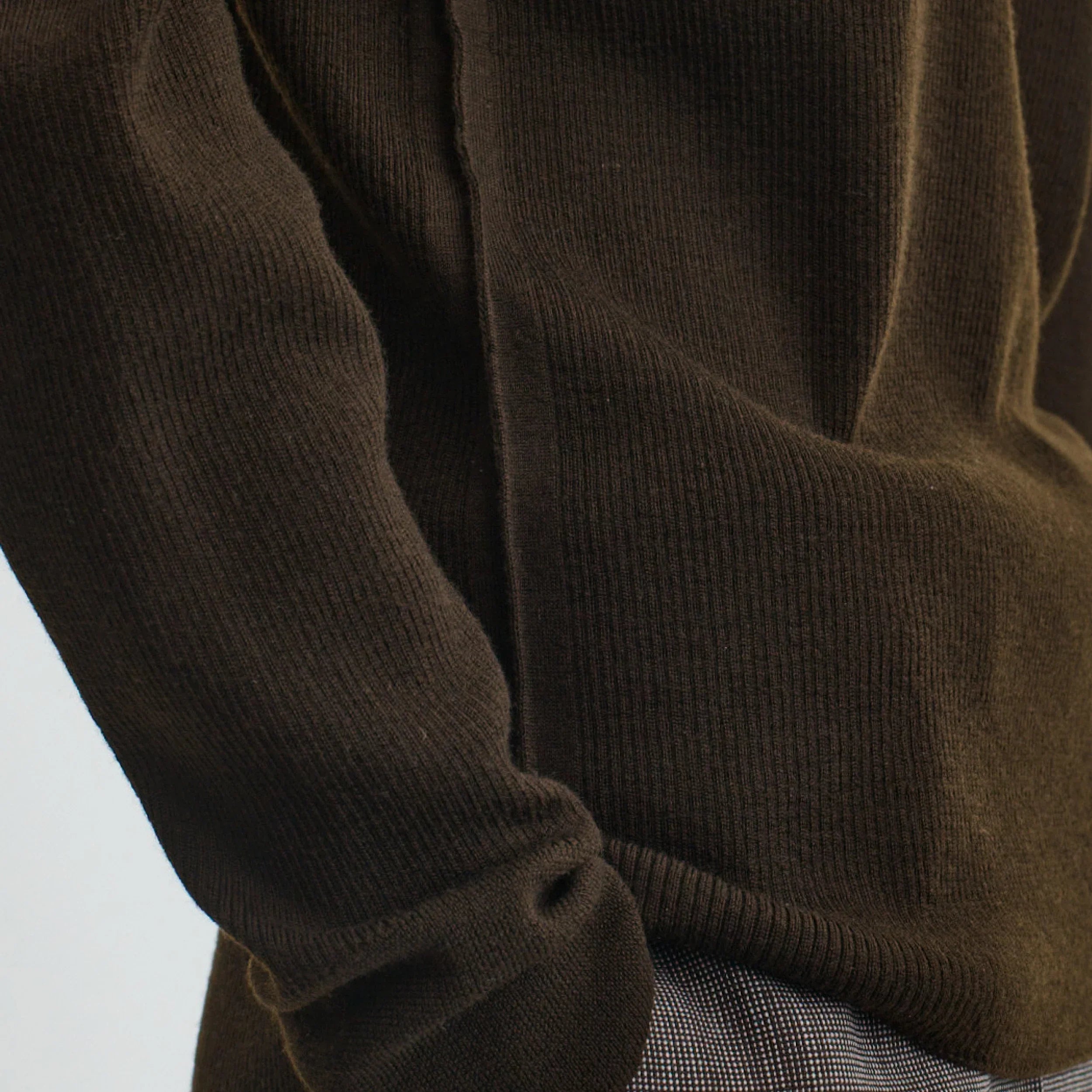 BATWING CREWNECK | dark khaki wool