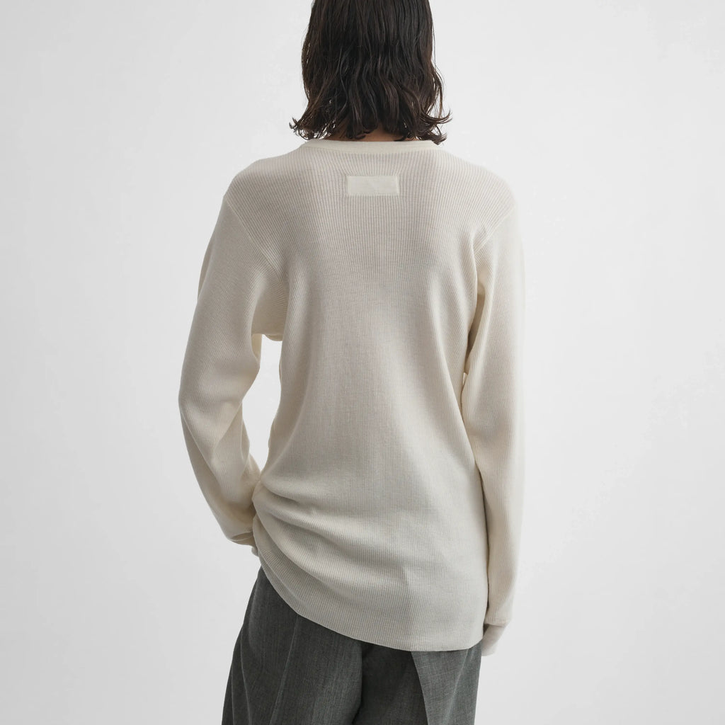 RIBBED LONG SLEEVE CREWNECK | cream wool