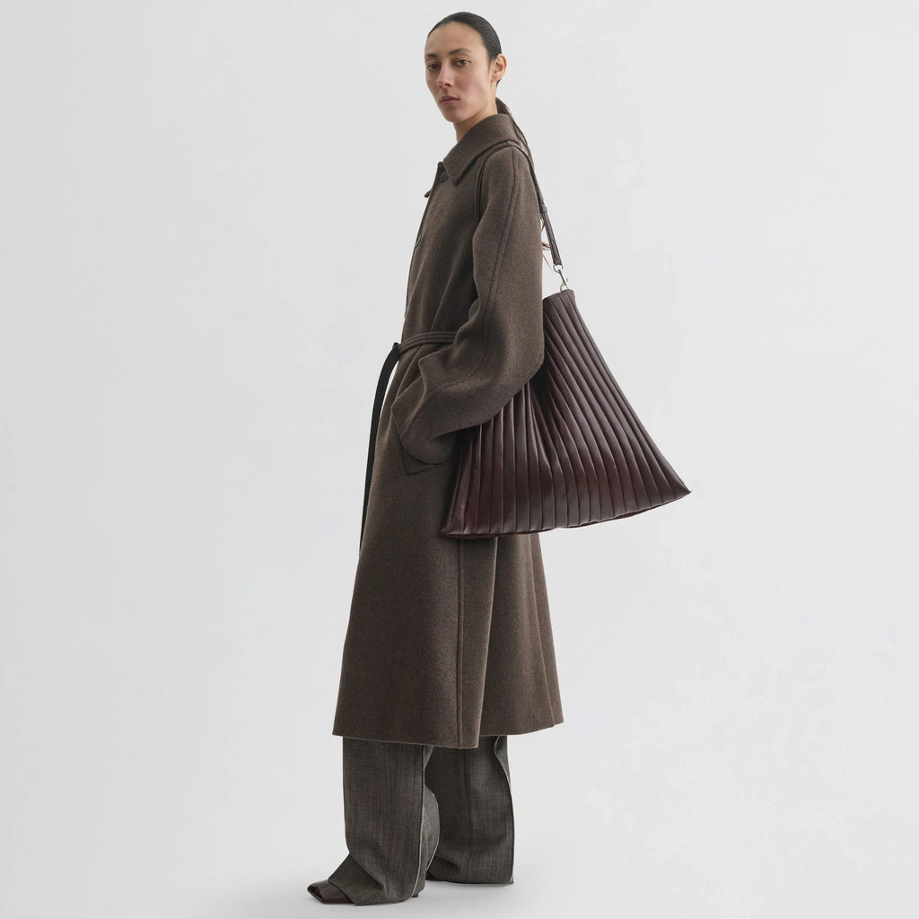 CURVE SHOULDER COAT | brown cashmere