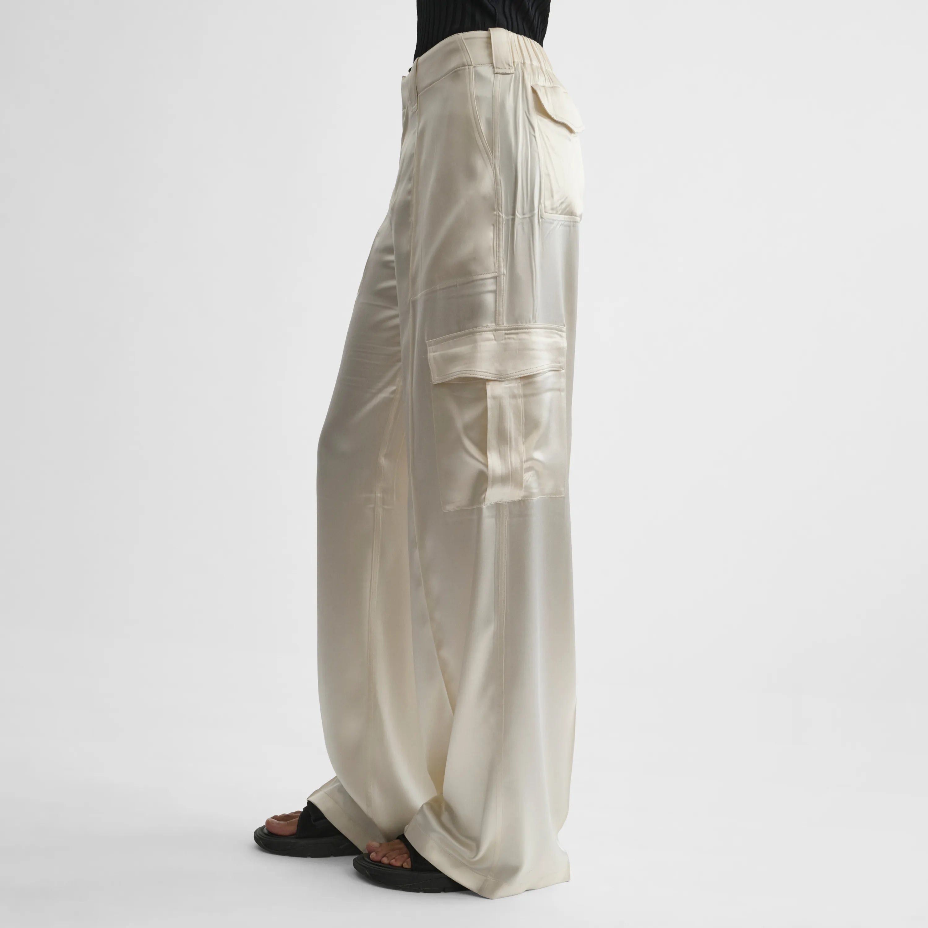 LIQUID CARGO TROUSERS | cream silk satin
