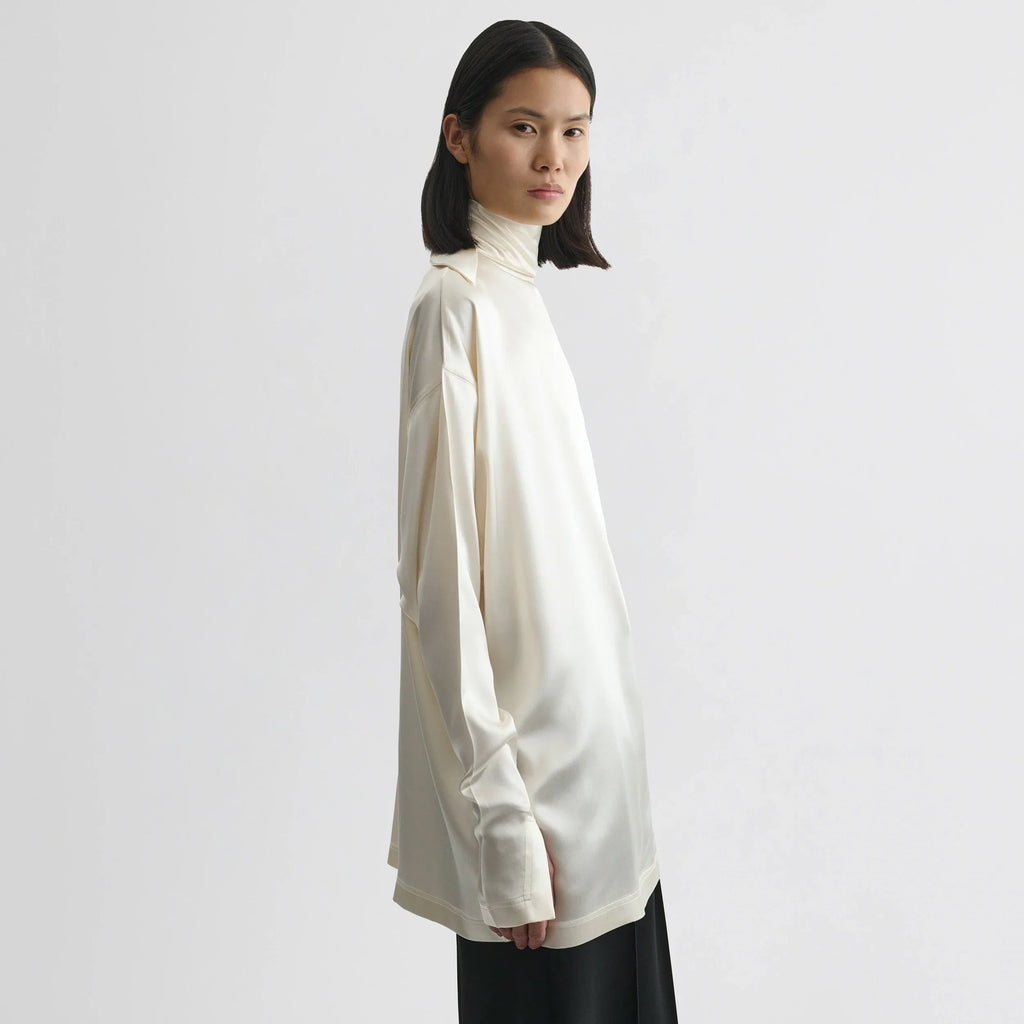 LIQUID KNOT COLLAR TOP | cream silk