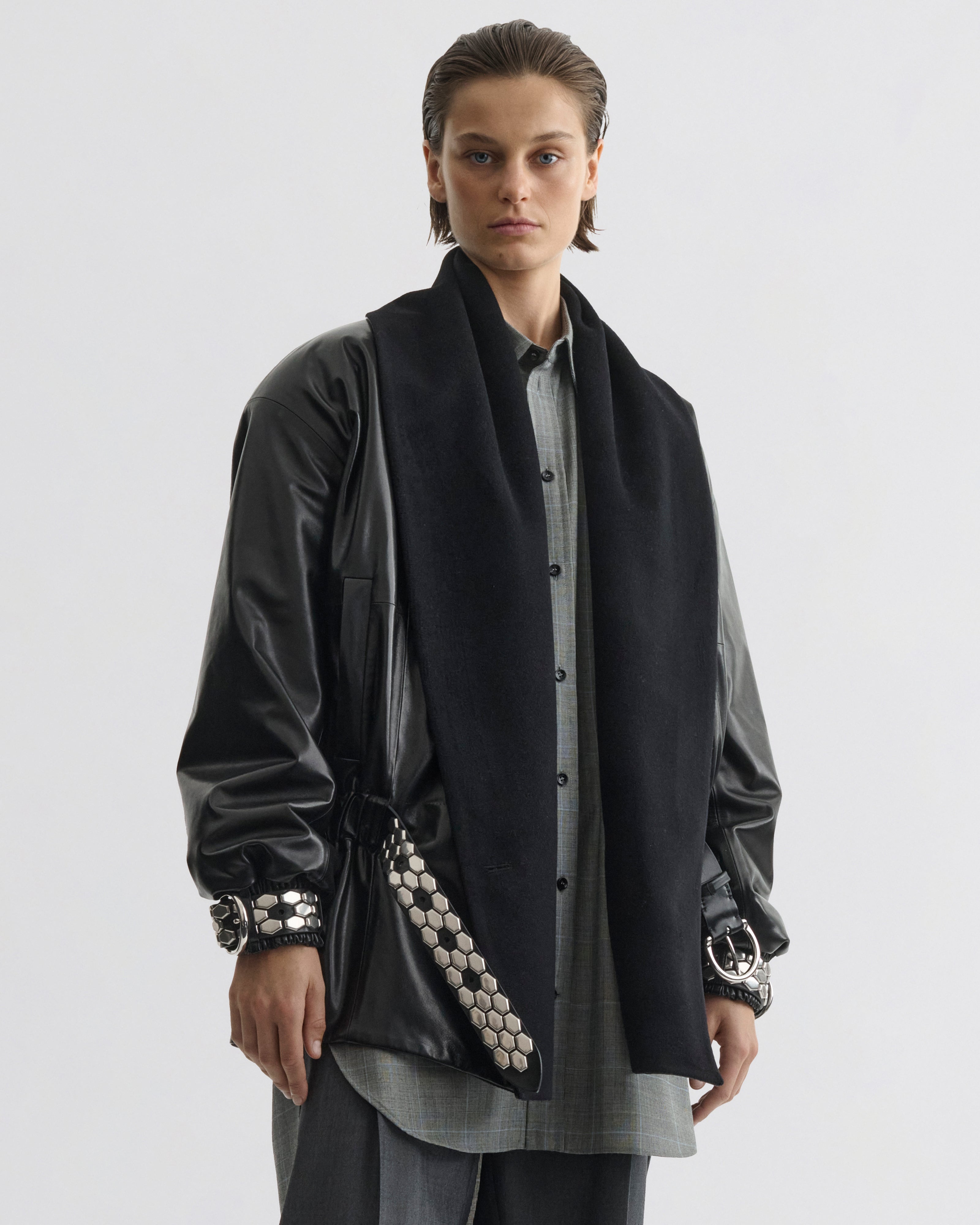STUD JACKET | black leather